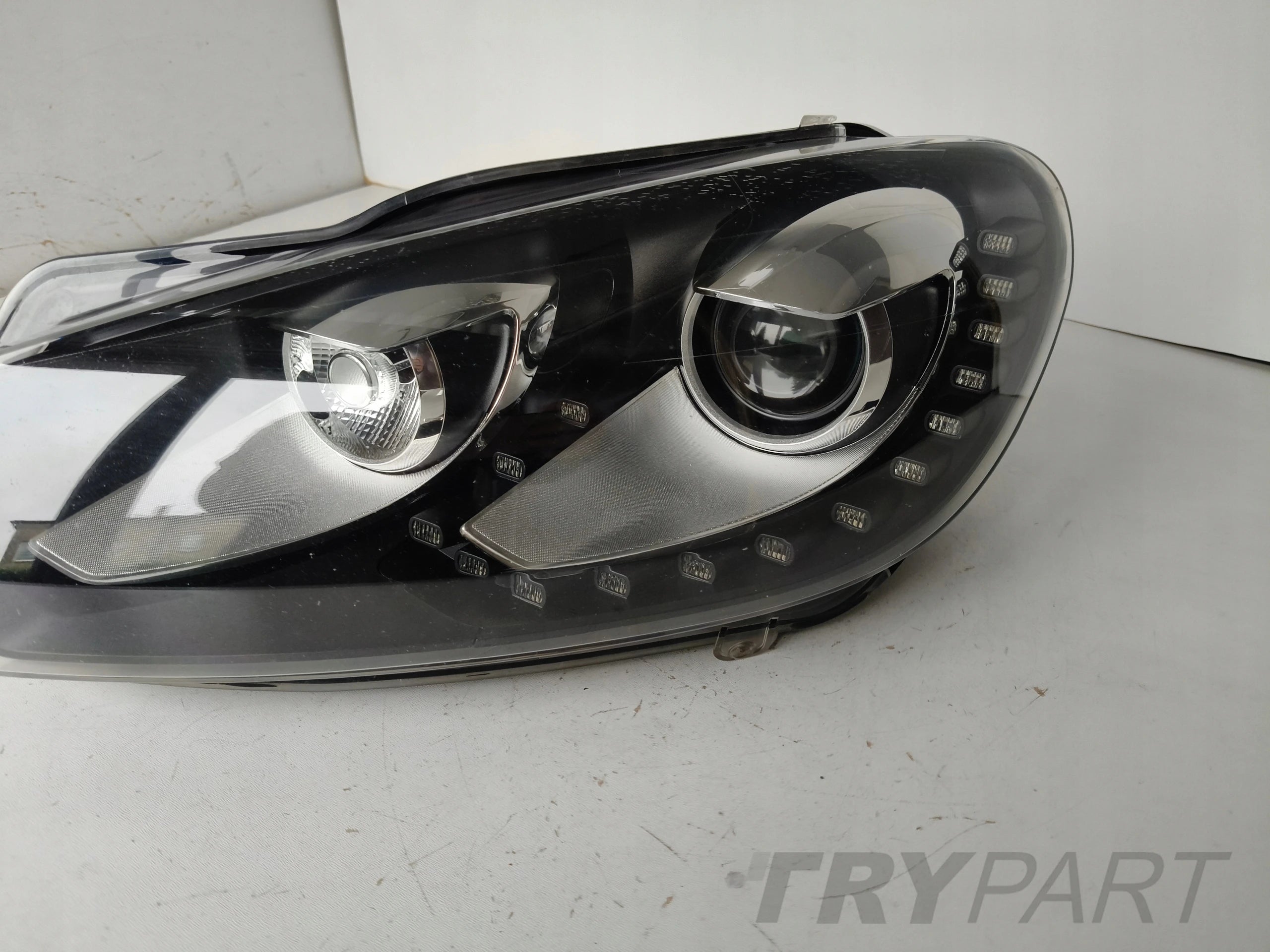 LEFT HEADLIGHT LAMP VW GOLF VI 6 5K0 5K 08-12 XENON LED CORNERING