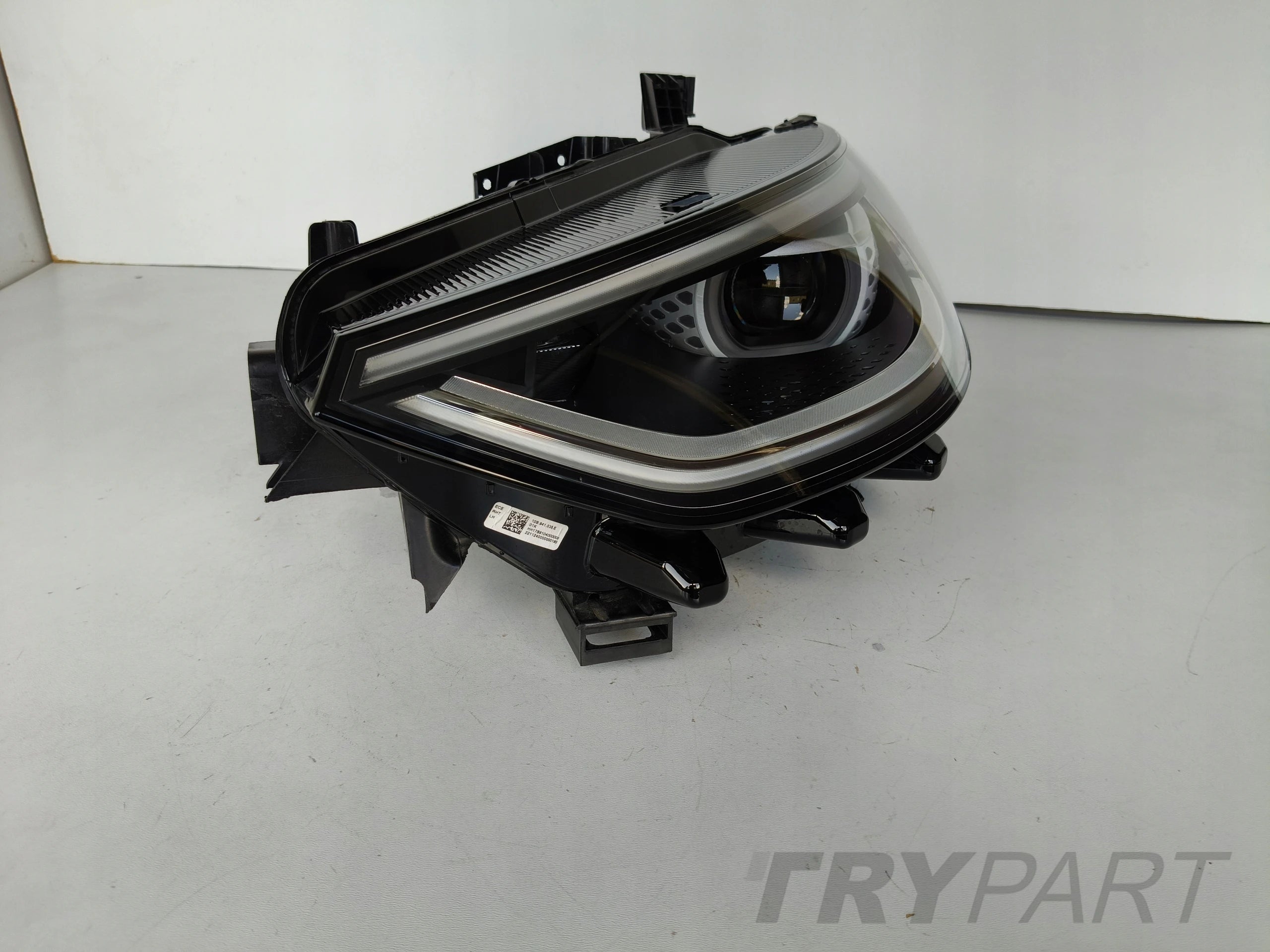 LEFT HEADLIGHT LAMP VW ID3 10A 21- FULL LED