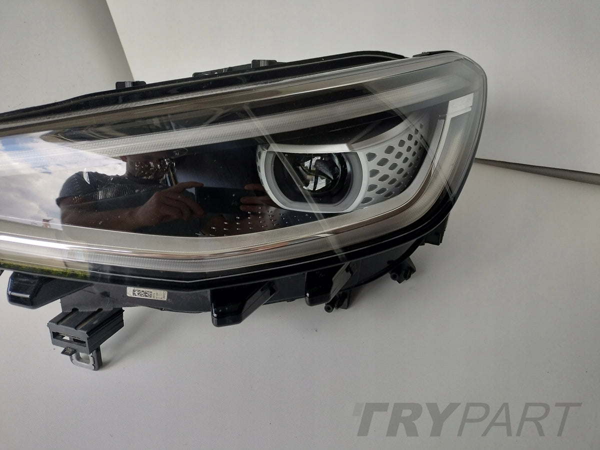 LEFT HEADLIGHT LAMP VW ID4 11A 20- FULL LED