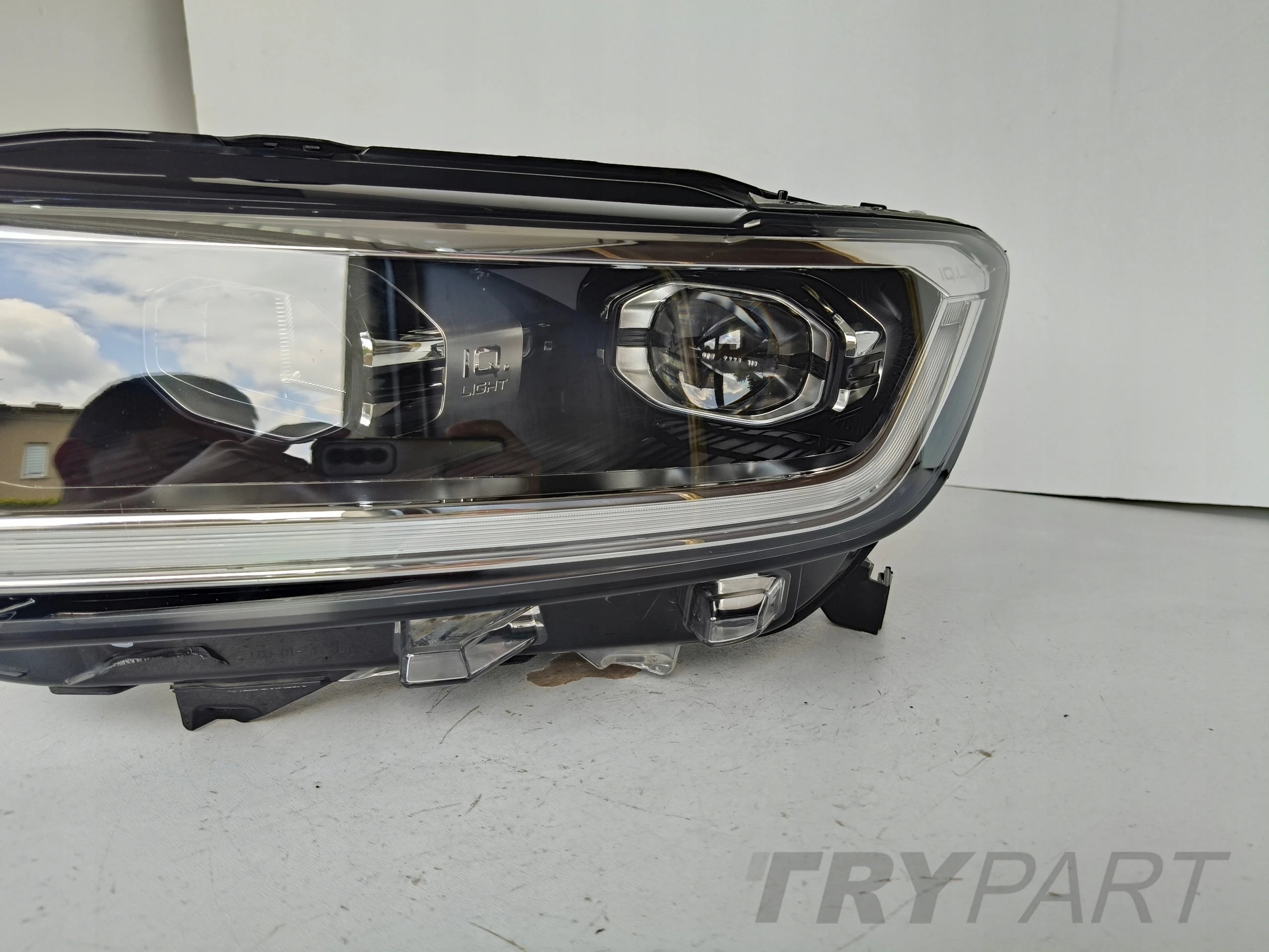 LEFT HEADLIGHT LAMP VW T-ROC 2GA LIFT FULL LED IQ LIGHT