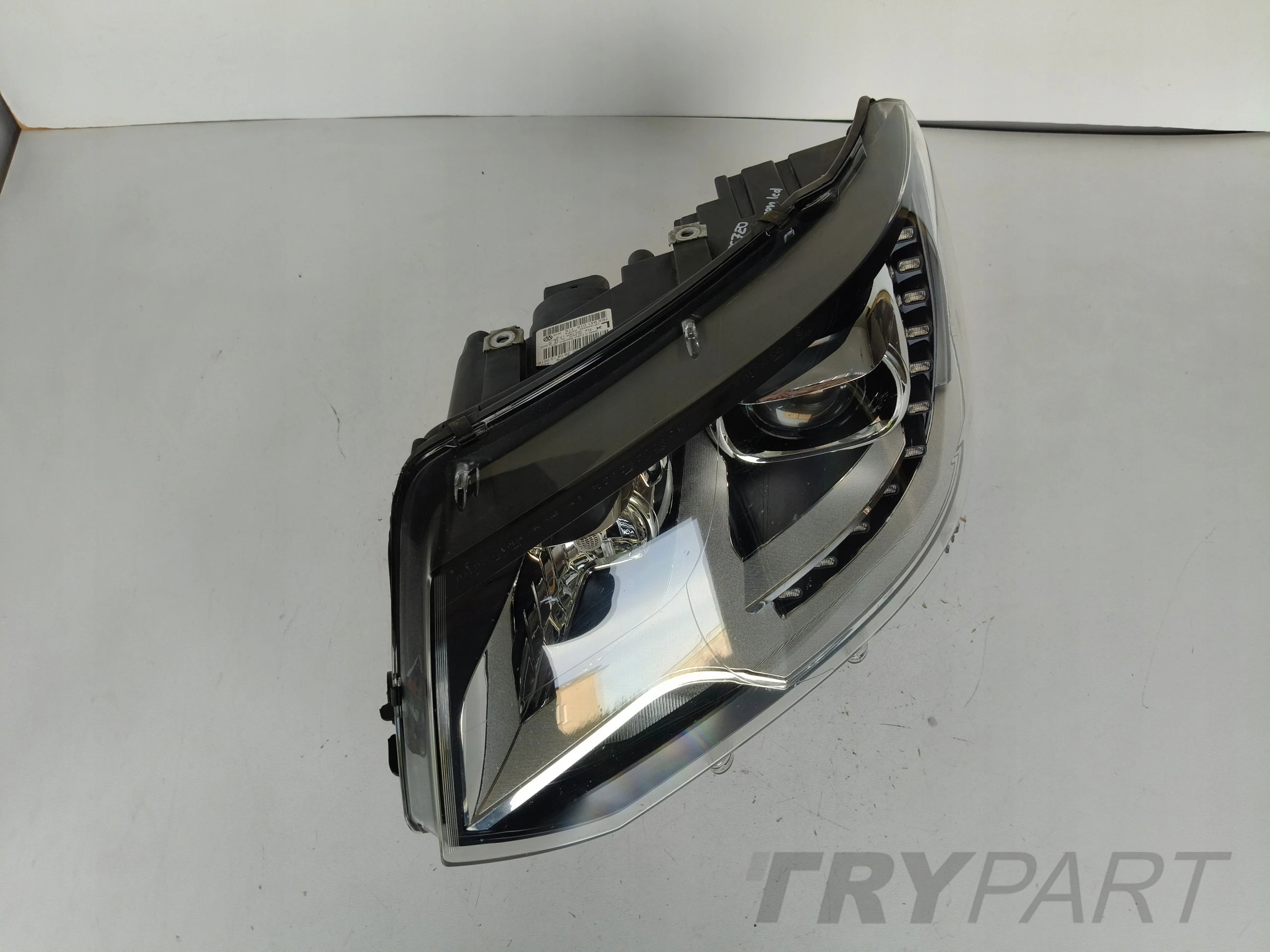 LEFT HEADLIGHT LAMP VW T5 7E 7E0 09-15 LIFT XENON LED