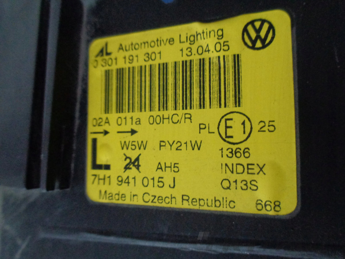 LEFT HEADLIGHT LAMP VW T5 7H 7H0 03-09
