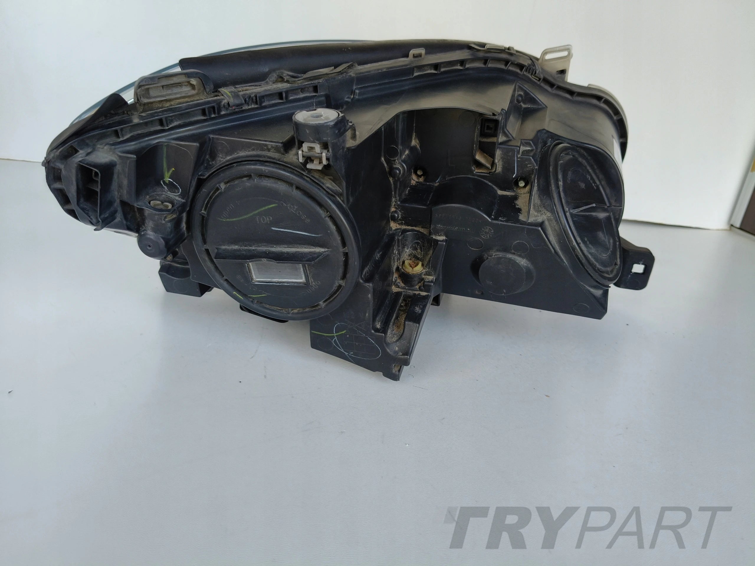 LEFT HEADLIGHT MERCEDES ML W166 11-