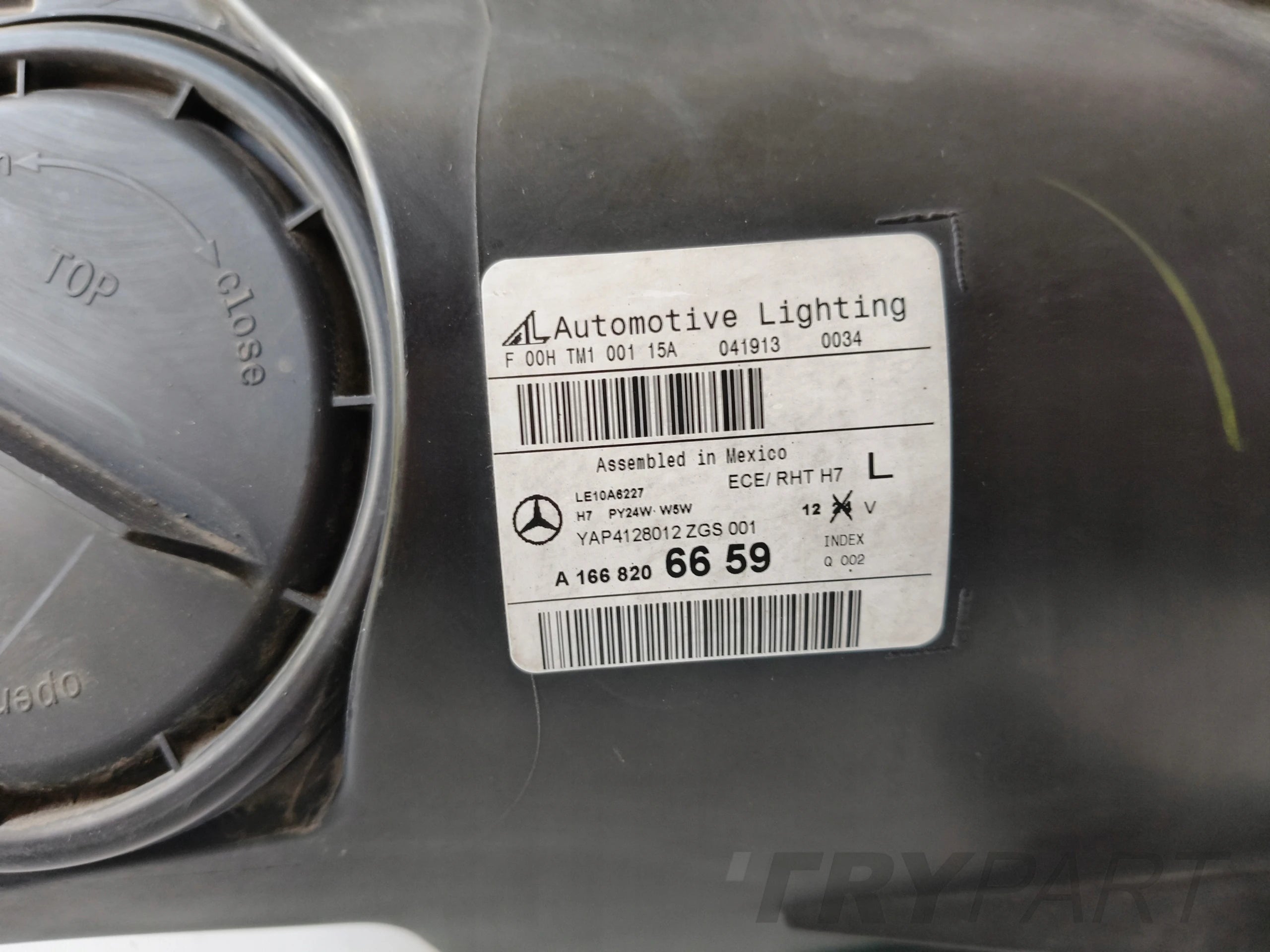 LEFT HEADLIGHT MERCEDES ML W166 11-
