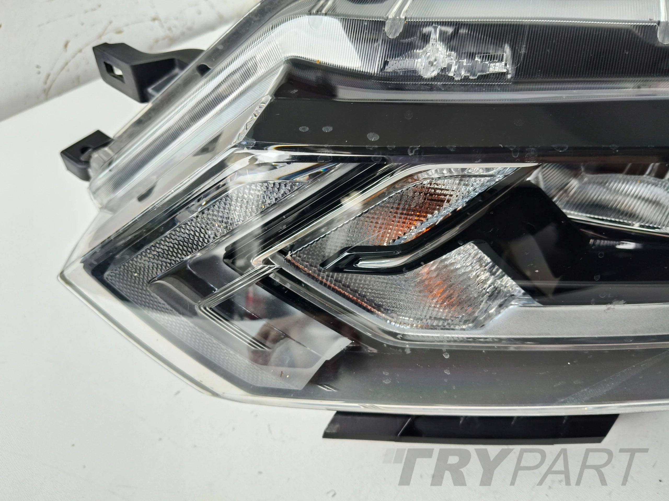 LEFT HEADLIGHT NISSAN QASHQAI II 17- LIFT LED
