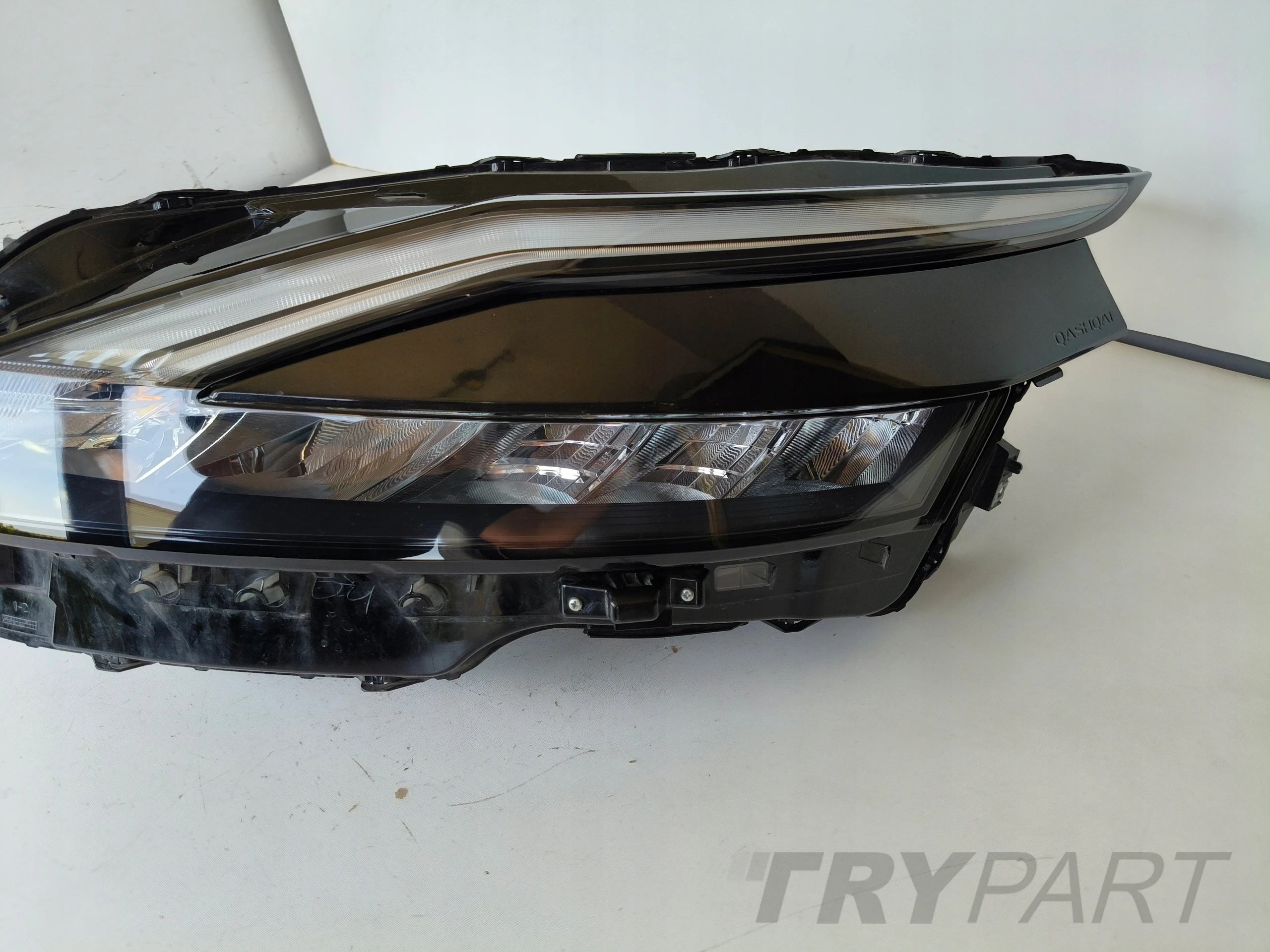 LEFT HEADLIGHT NISSAN QASHQAI III 20- FULL LED