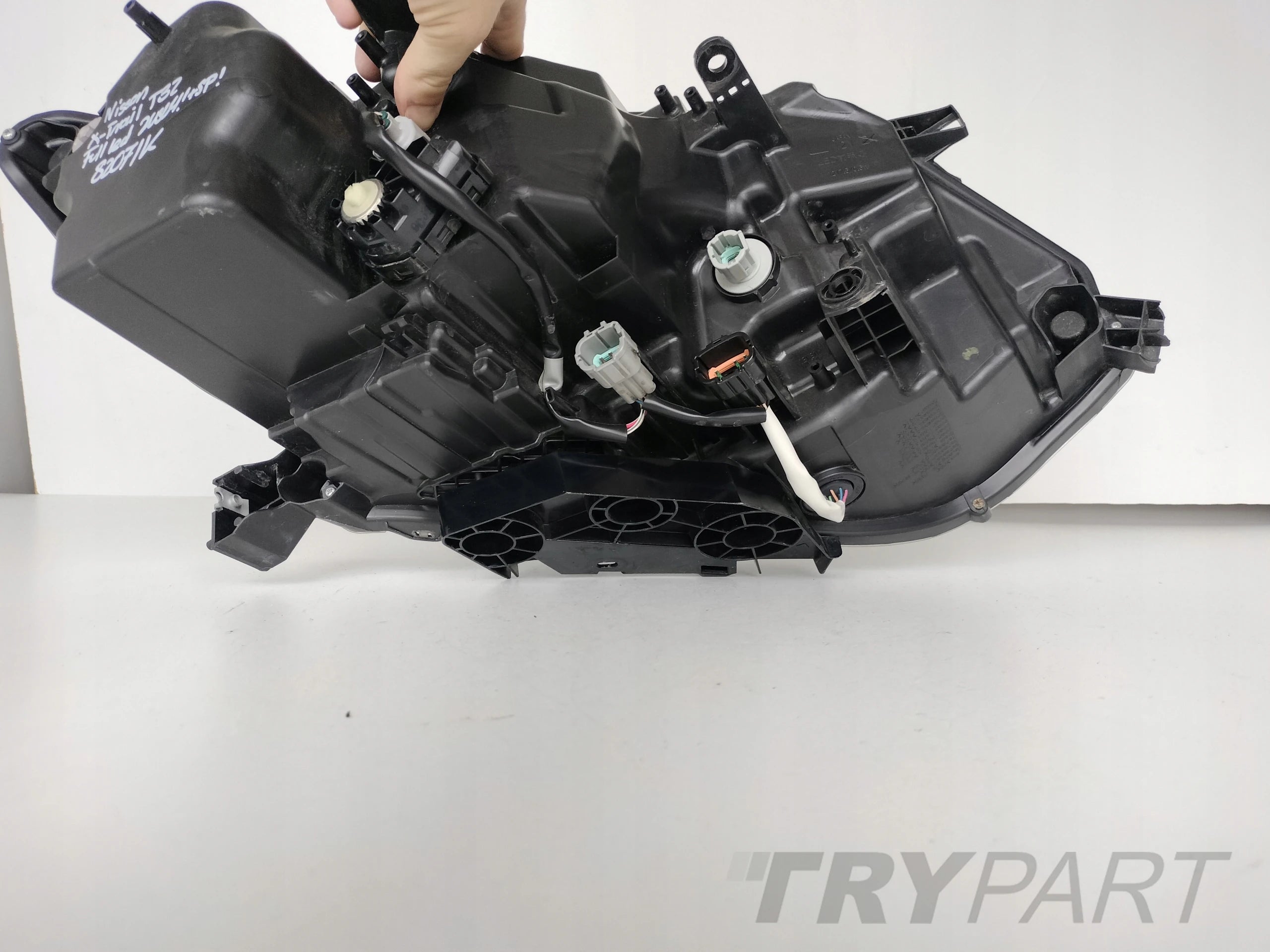 LEFT HEADLIGHT NISSAN X-TRAIL T32 18- FACELIFT FULL LED