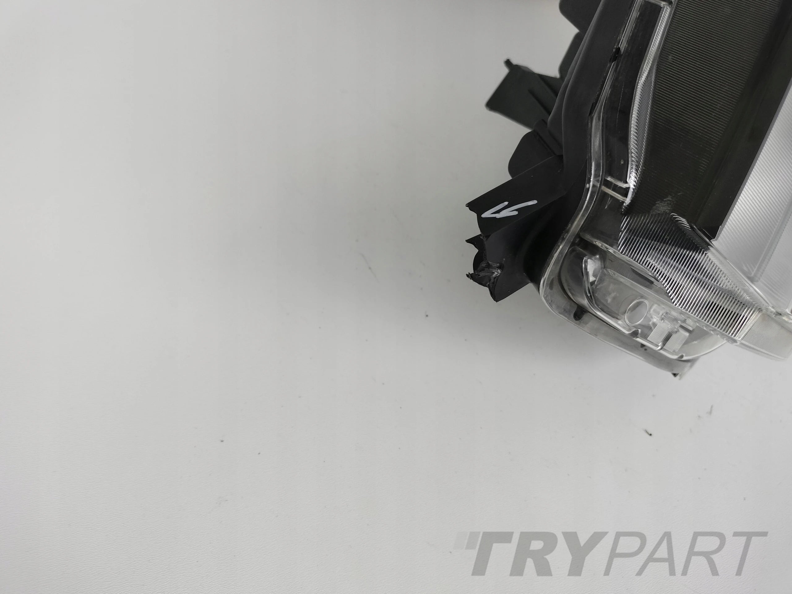LEFT HEADLIGHT NISSAN X-TRAIL T32 18- FACELIFT FULL LED