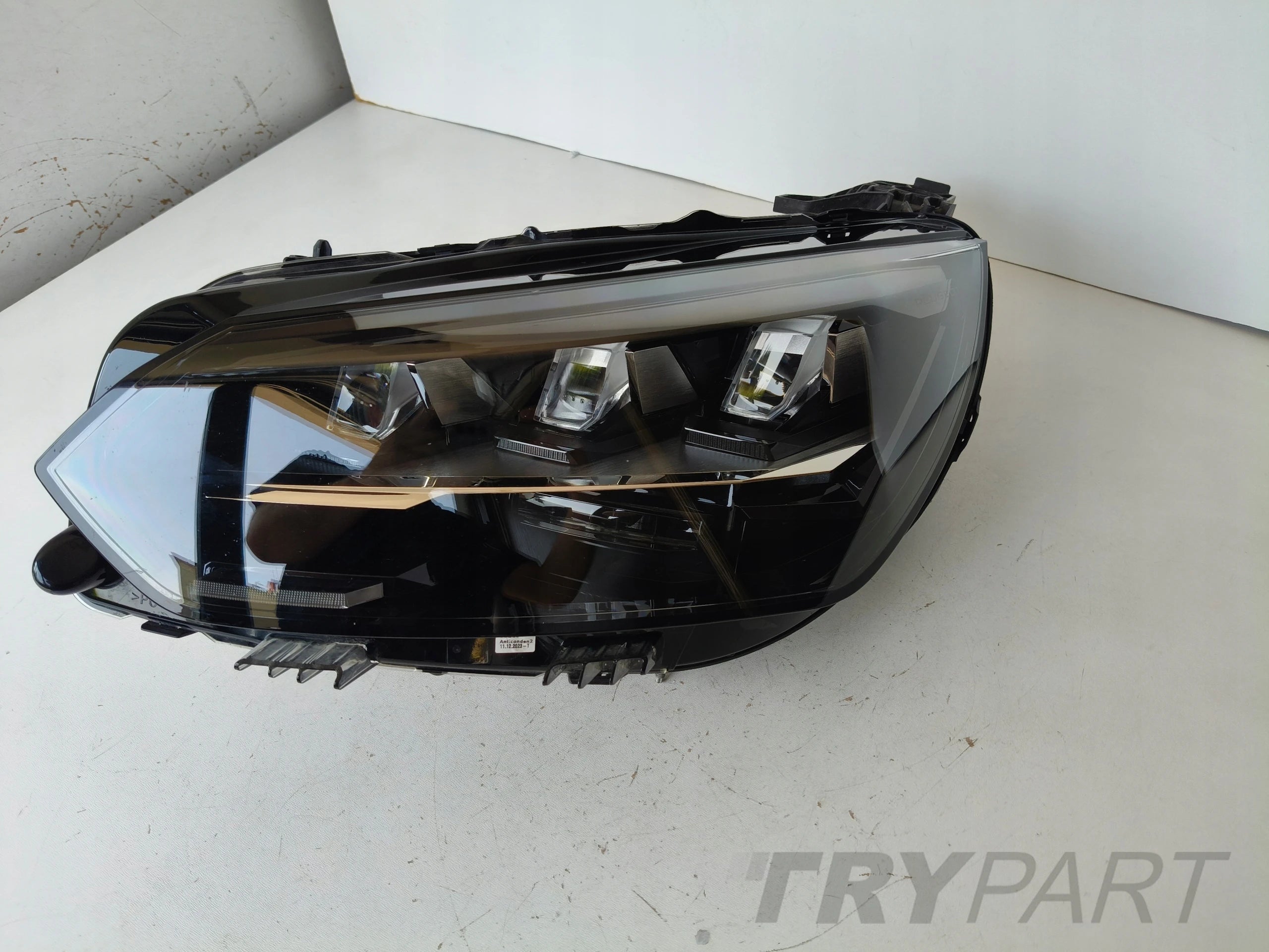 LEFT HEADLIGHT PEUGEOT 208 II 23- LIFT FULL LED