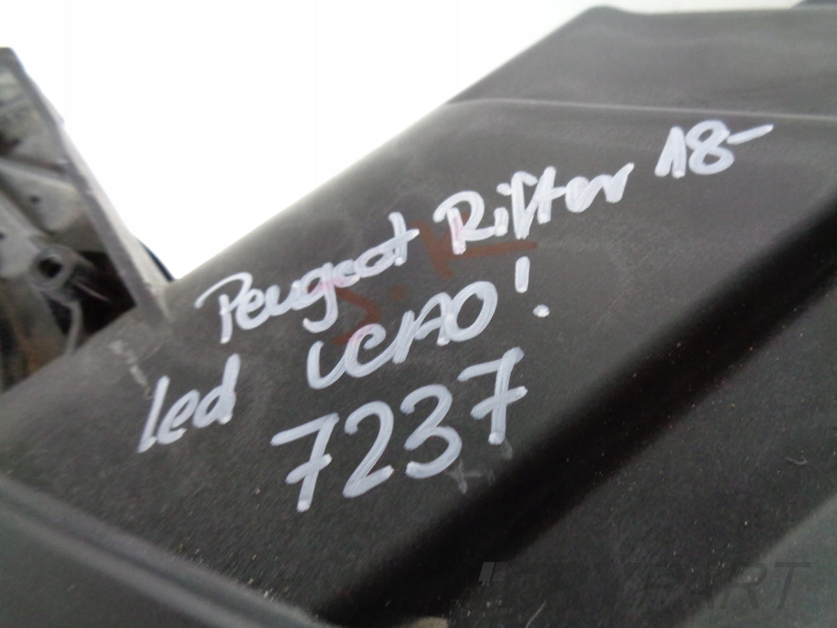 LEFT HEADLIGHT PEUGEOT RIFTER 18- LED