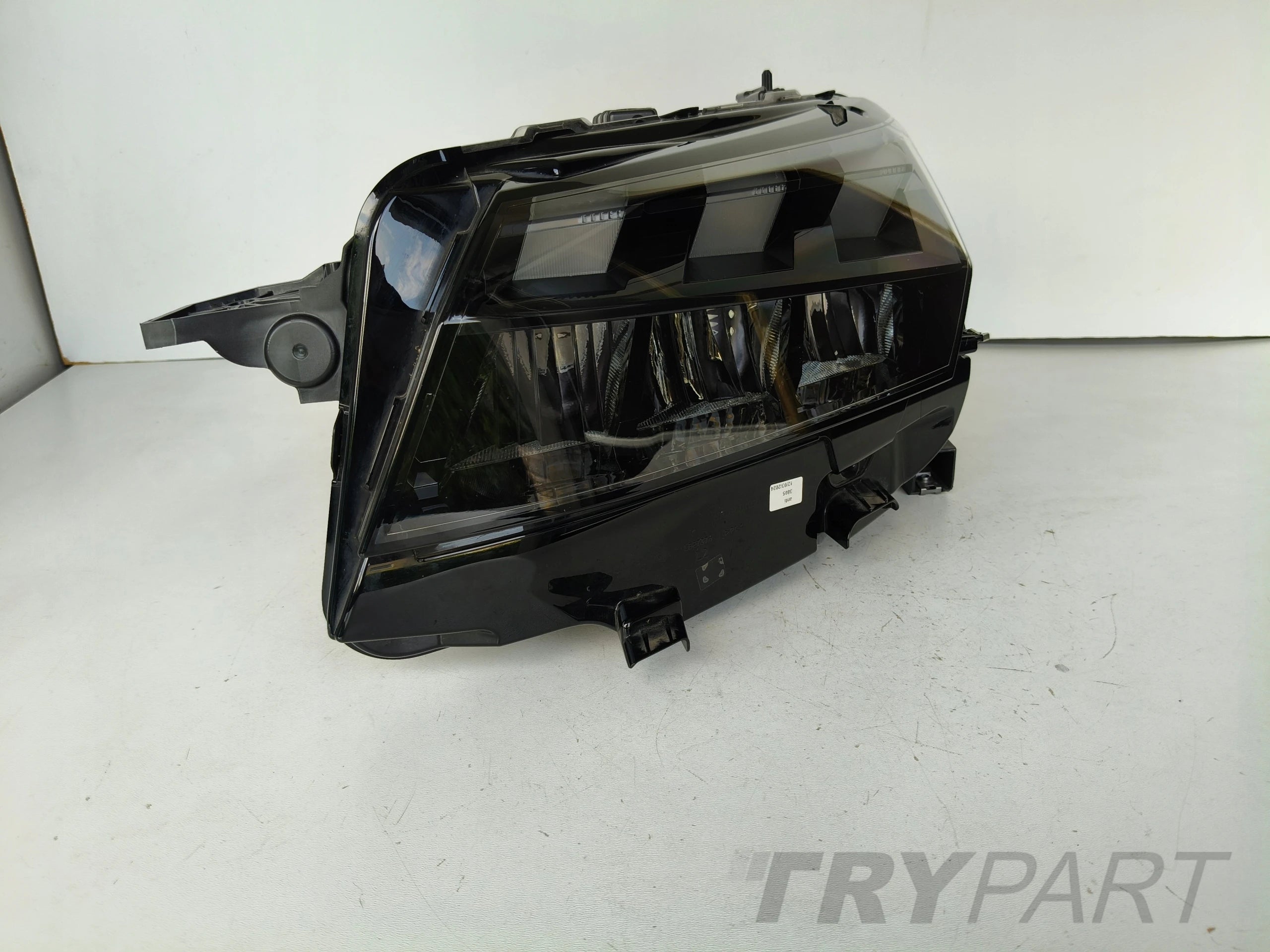 LEFT HEADLIGHT PEUGEOT RIFTER 24- LIFT FULL LED