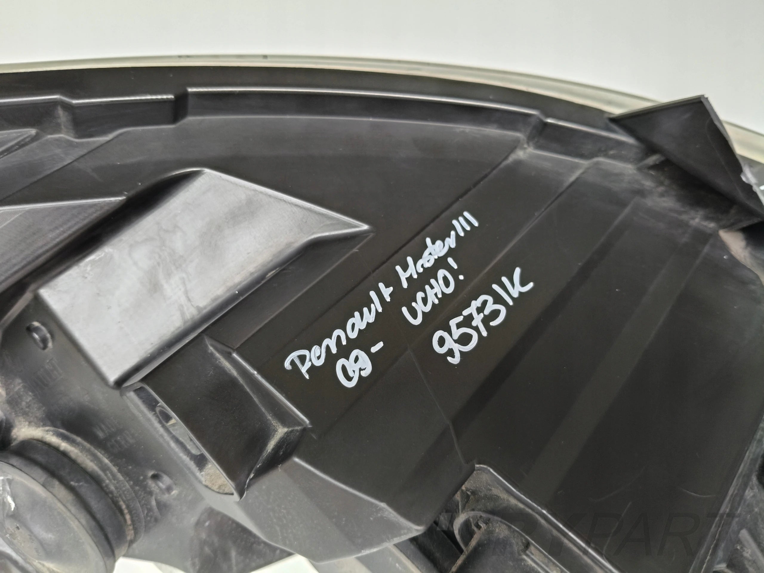 LEFT HEADLIGHT RENAULT MASTER III 09-
