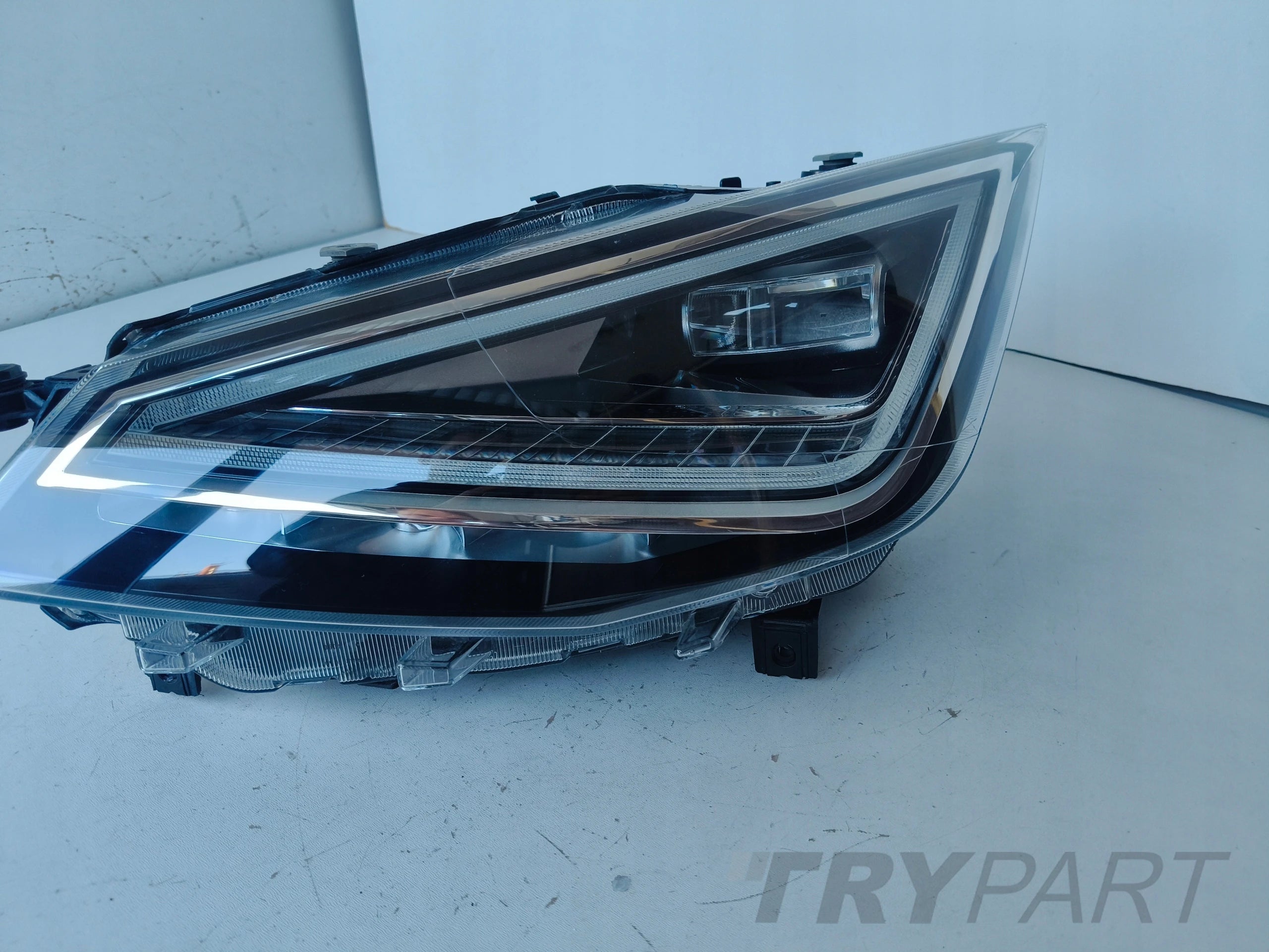 LEFT HEADLIGHT SEAT IBIZA V 6F 6F0 21- LIFT ARONA 6F9 FULL LED