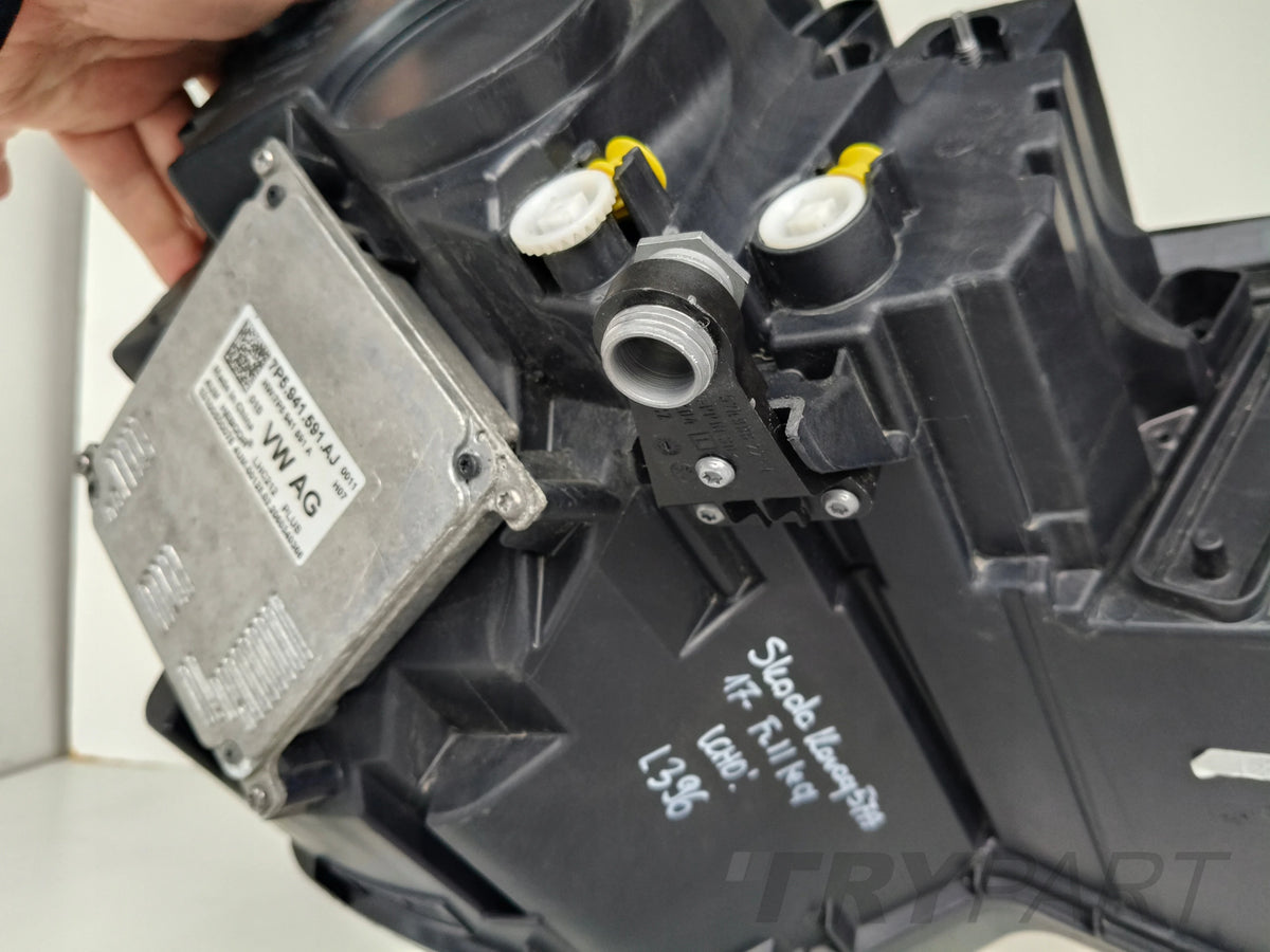 LEFT HEADLIGHT SKODA KAROQ 57A 17- FULL LED