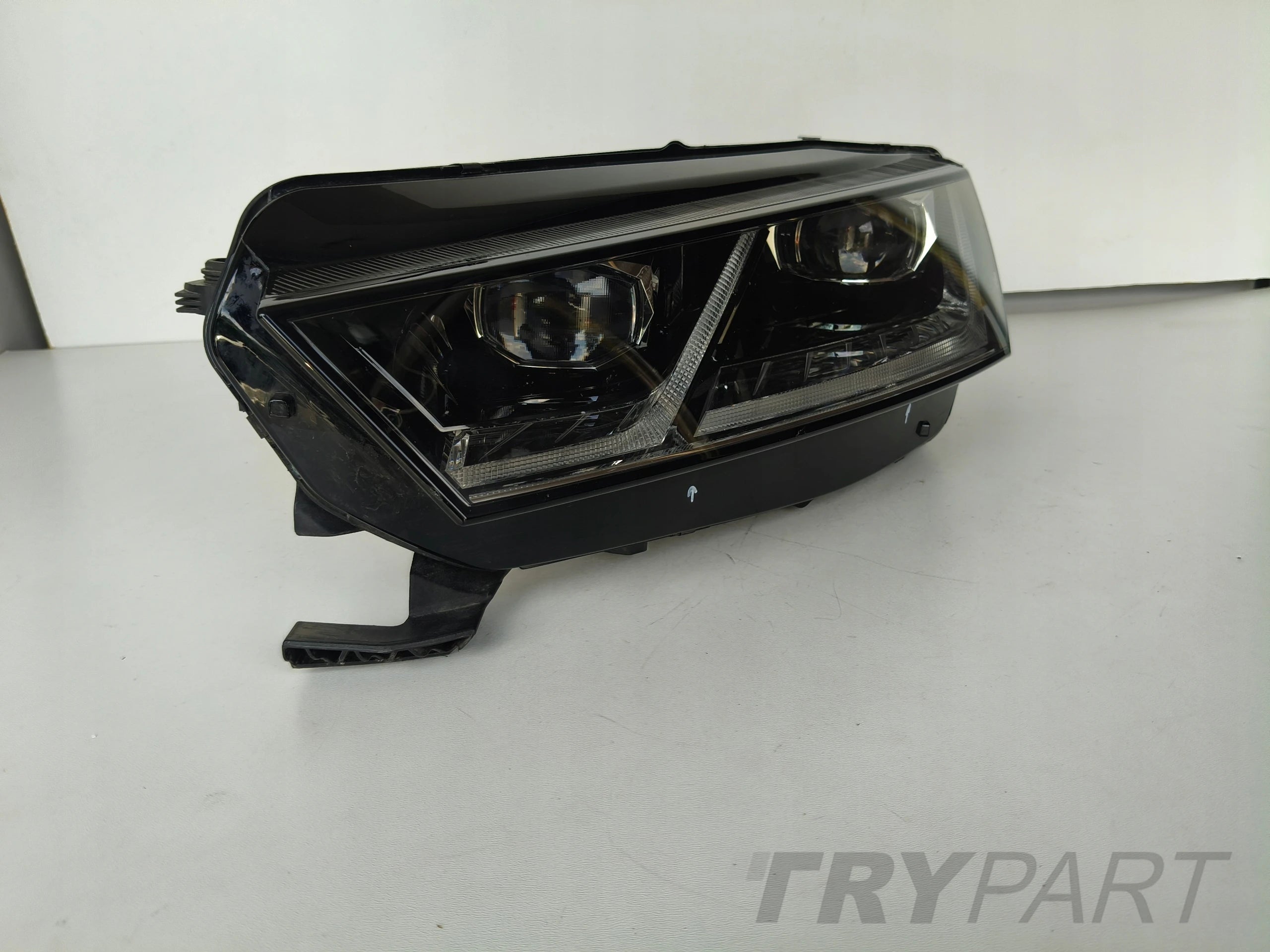 LEFT HEADLIGHT SKODA OCTAVIA 4 IV 5E3 20- FULL LED