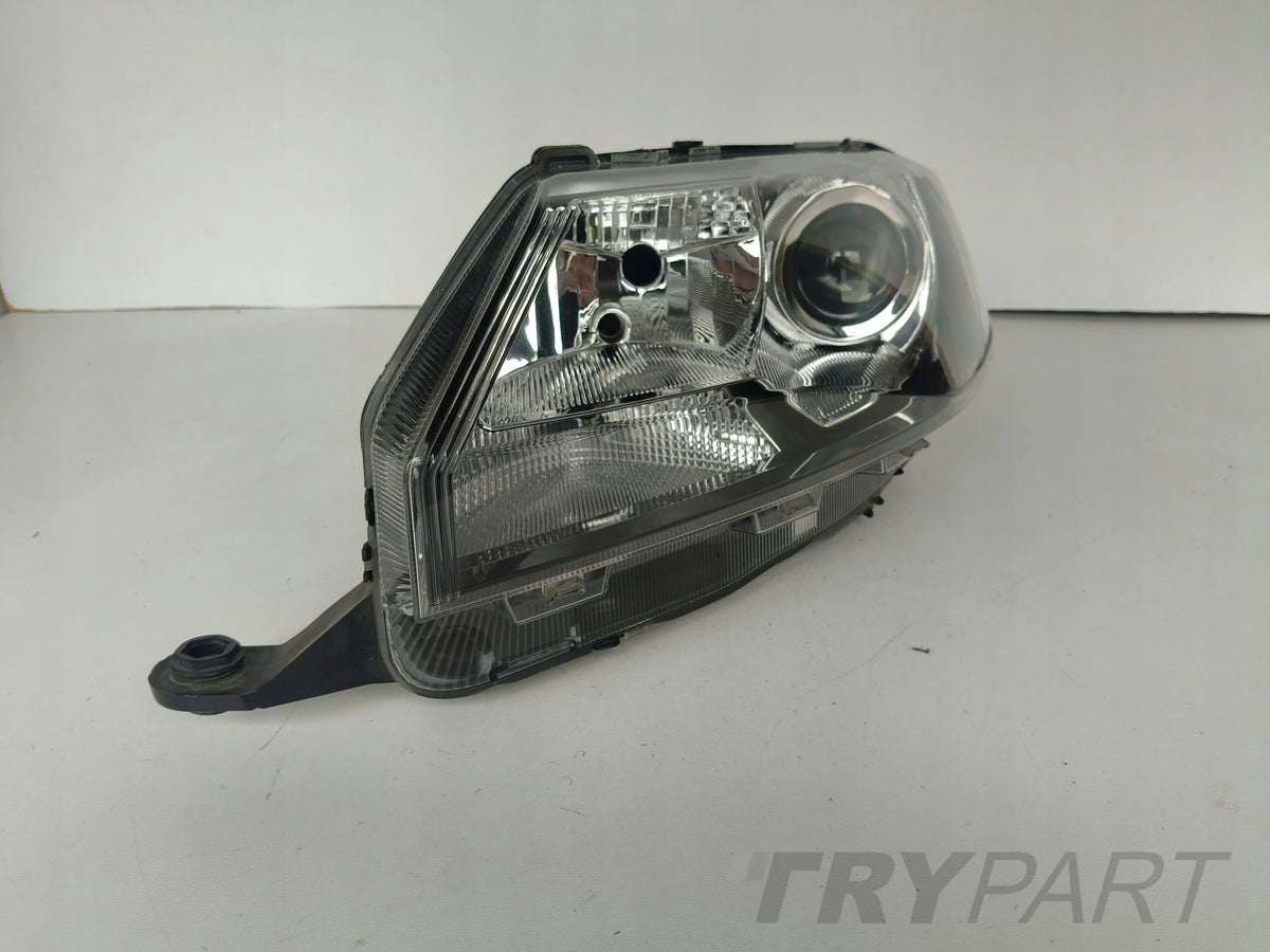 LEFT HEADLIGHT SKODA RAPID 5JA 12- XENON