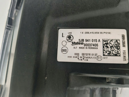 LEFT HEADLIGHT SKODA RAPID 5JA 12- XENON