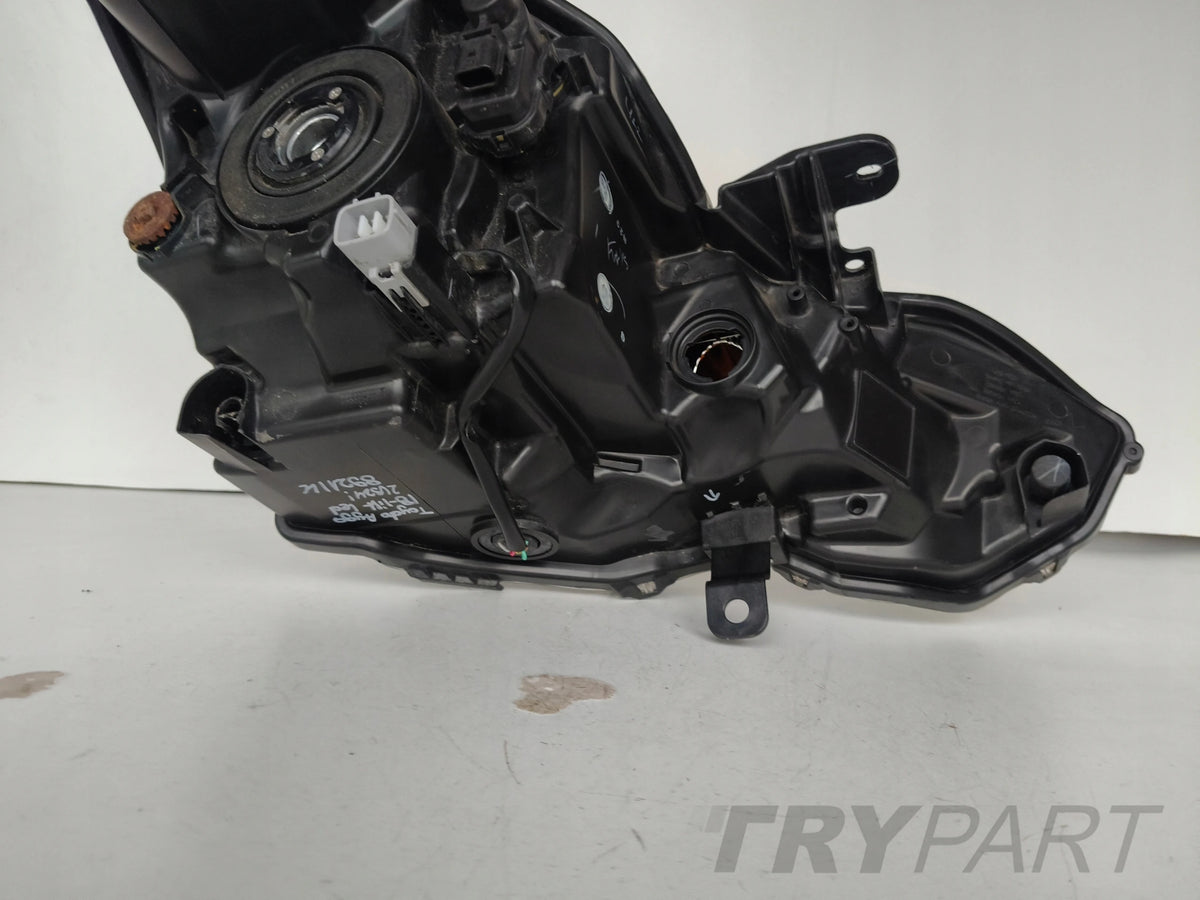LEFT HEADLIGHT TOYOTA AYGO 18- FACELIFT LED