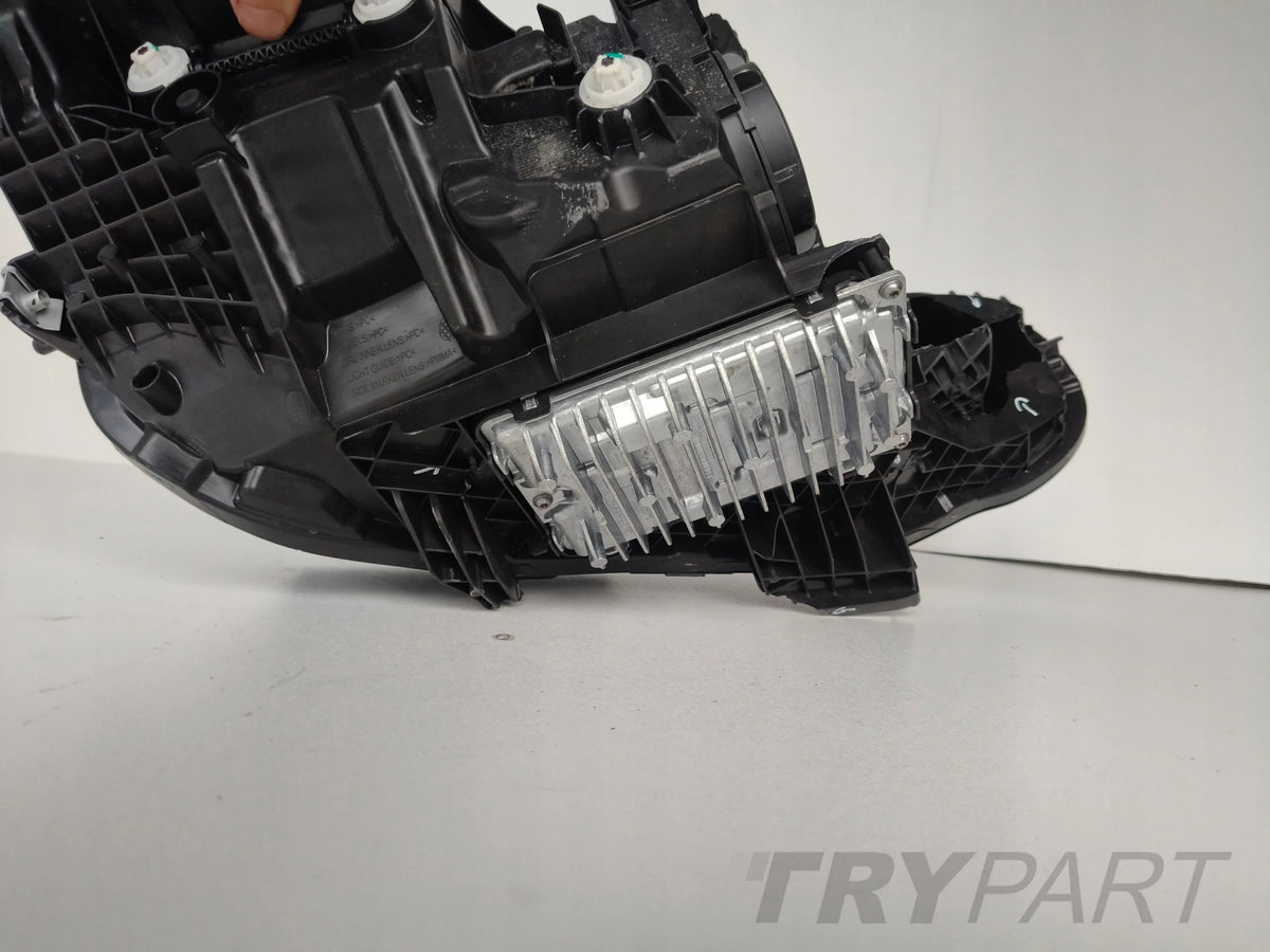LEFT HEADLIGHT VOLVO EX30 23- FULL LED