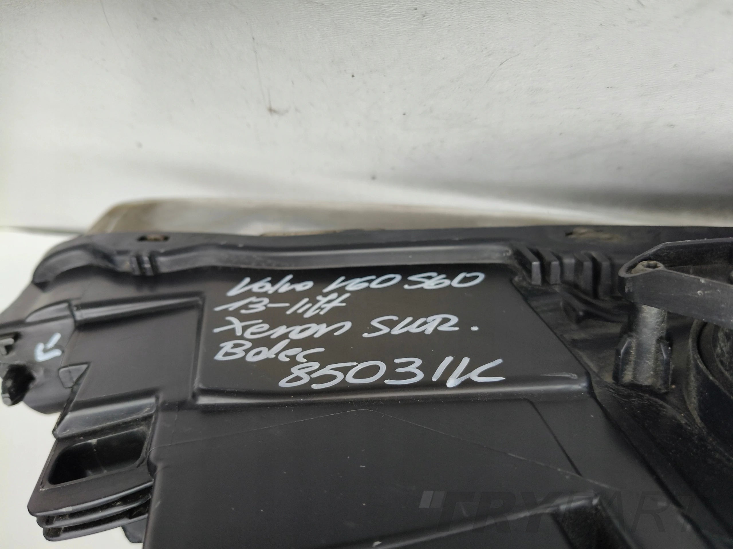 LEFT HEADLIGHT VOLVO V60 S60 13- FACELIFT XENON CORNERING