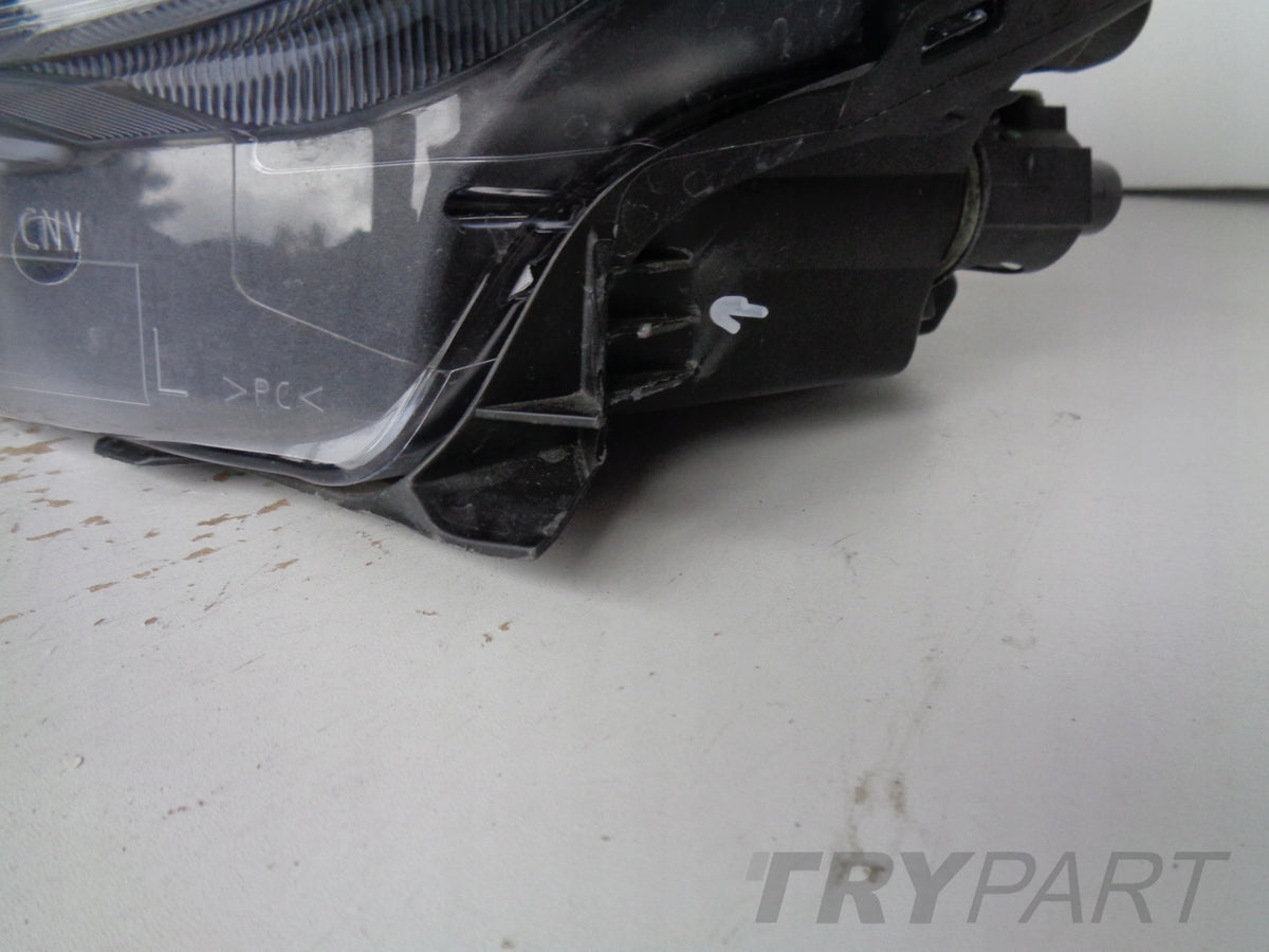 LEFT HEADLIGHT VOLVO XC40 18- FULL LED MID LED