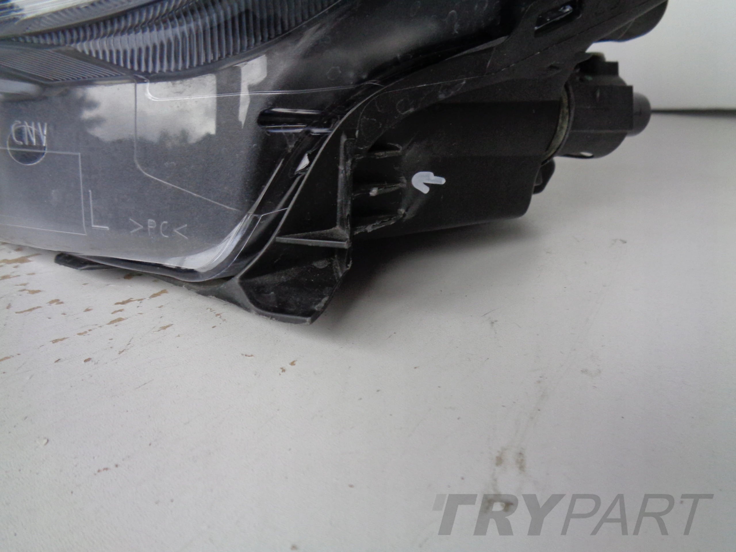 LEFT HEADLIGHT VOLVO XC40 18- FULL LED MID LED