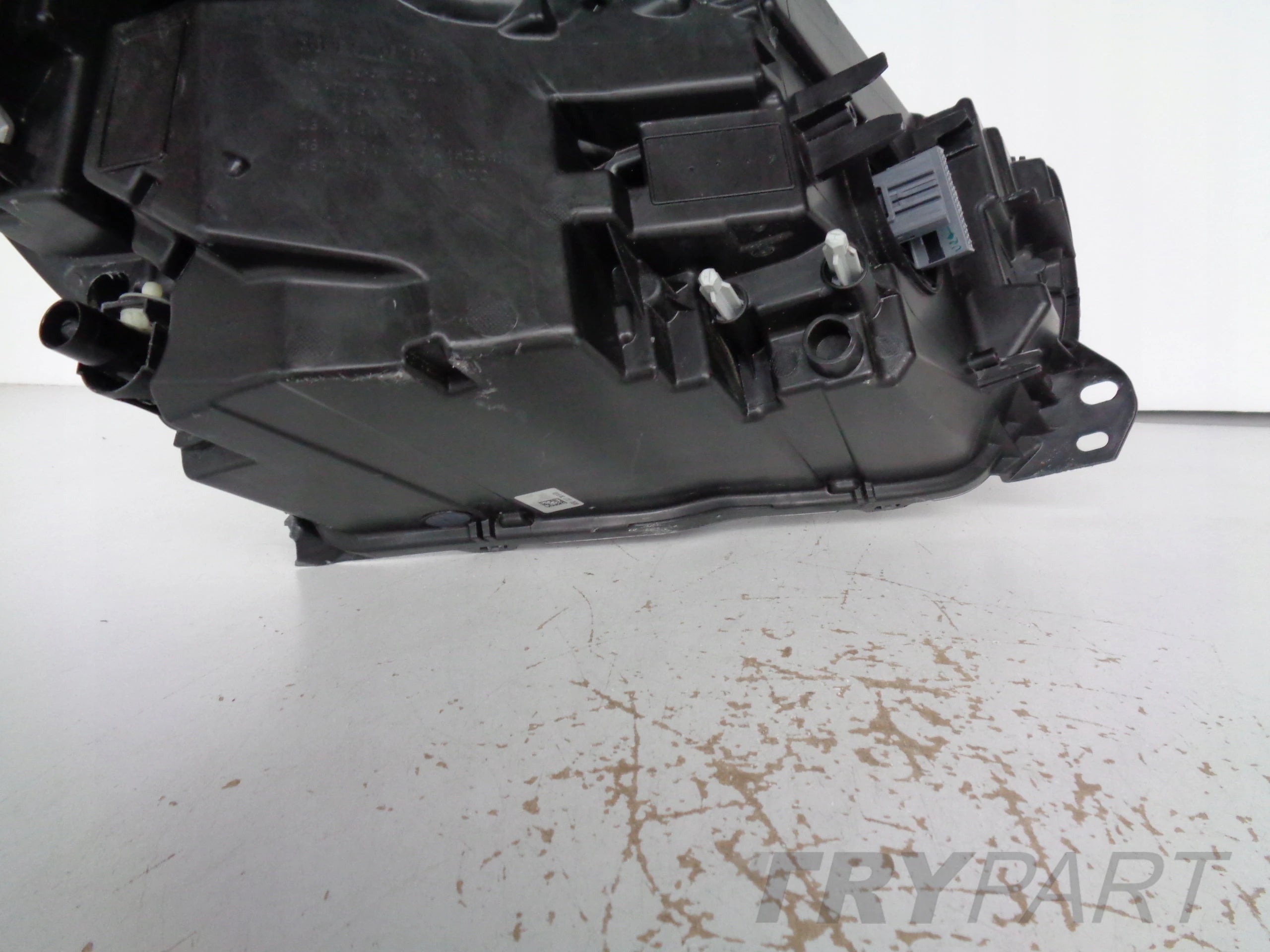 LEFT HEADLIGHT VOLVO XC40 18- FULL LED MID LED