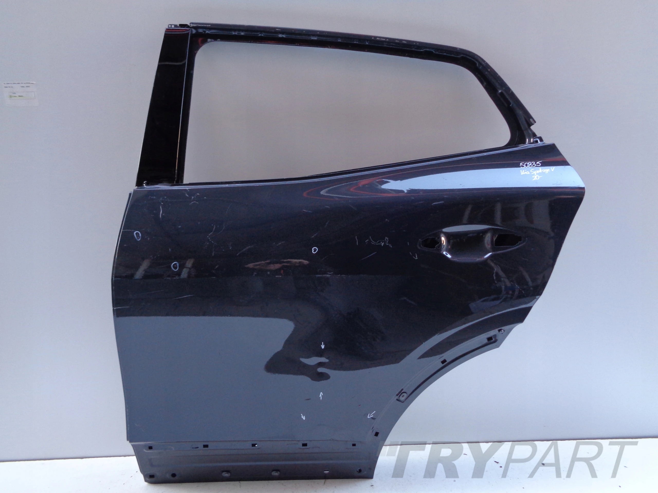 LEFT REAR DOOR KIA SPORTAGE V 20- NO. 50835