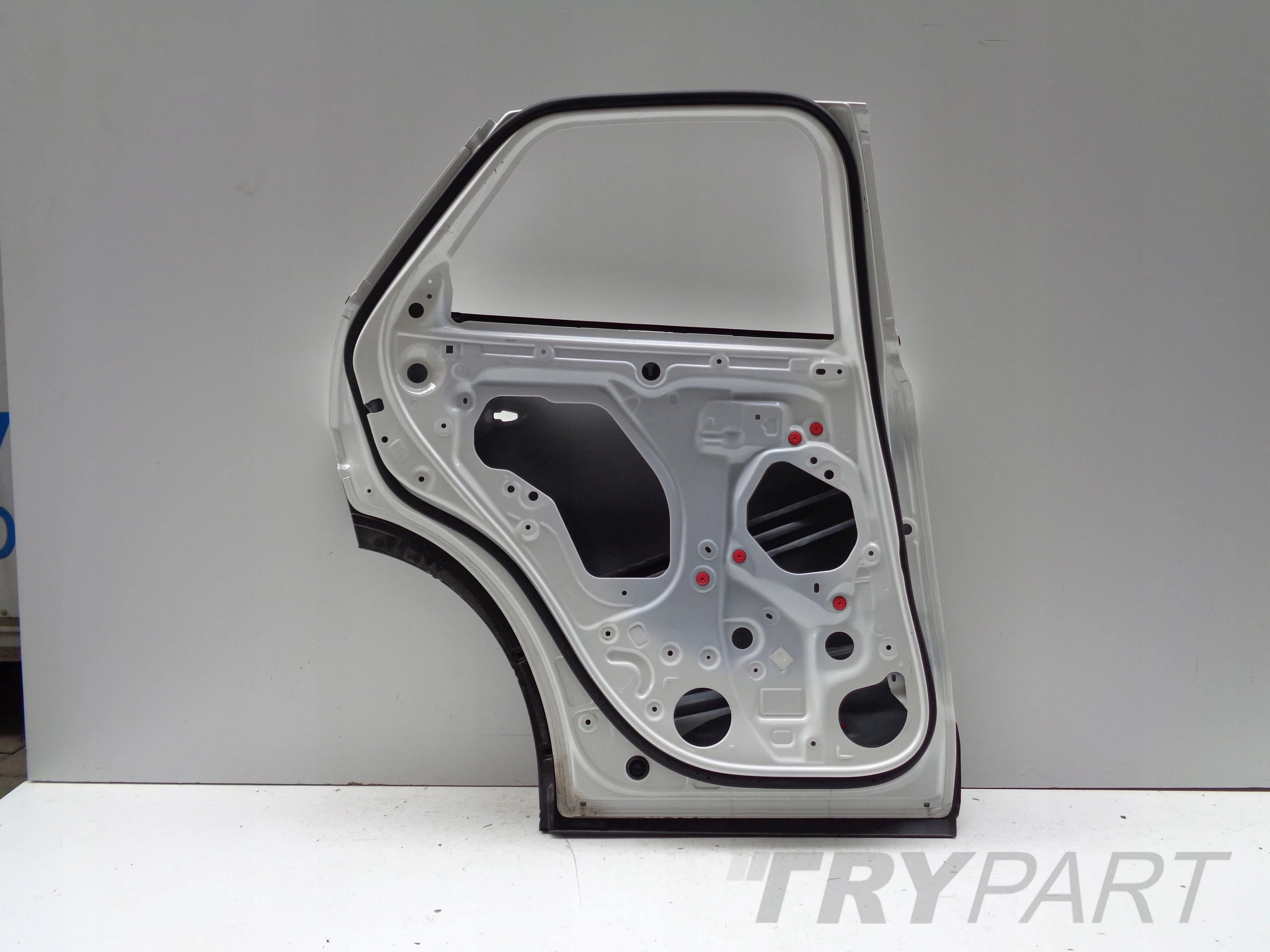 LEFT REAR DOOR MAZDA CX30 19- NO. 51327