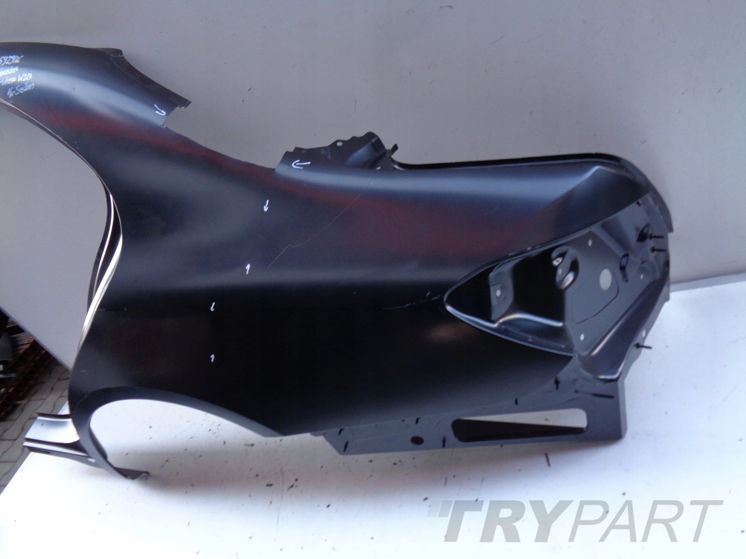 LEFT REAR FENDER FOR MERCEDES E-CLASS W213 16- SEDAN NO. 45929