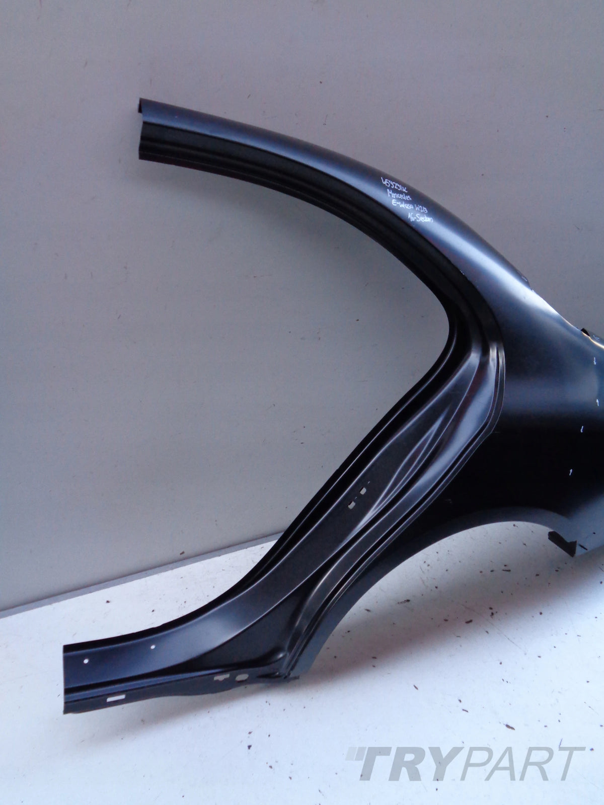 LEFT REAR FENDER FOR MERCEDES E-CLASS W213 16- SEDAN NO. 45929