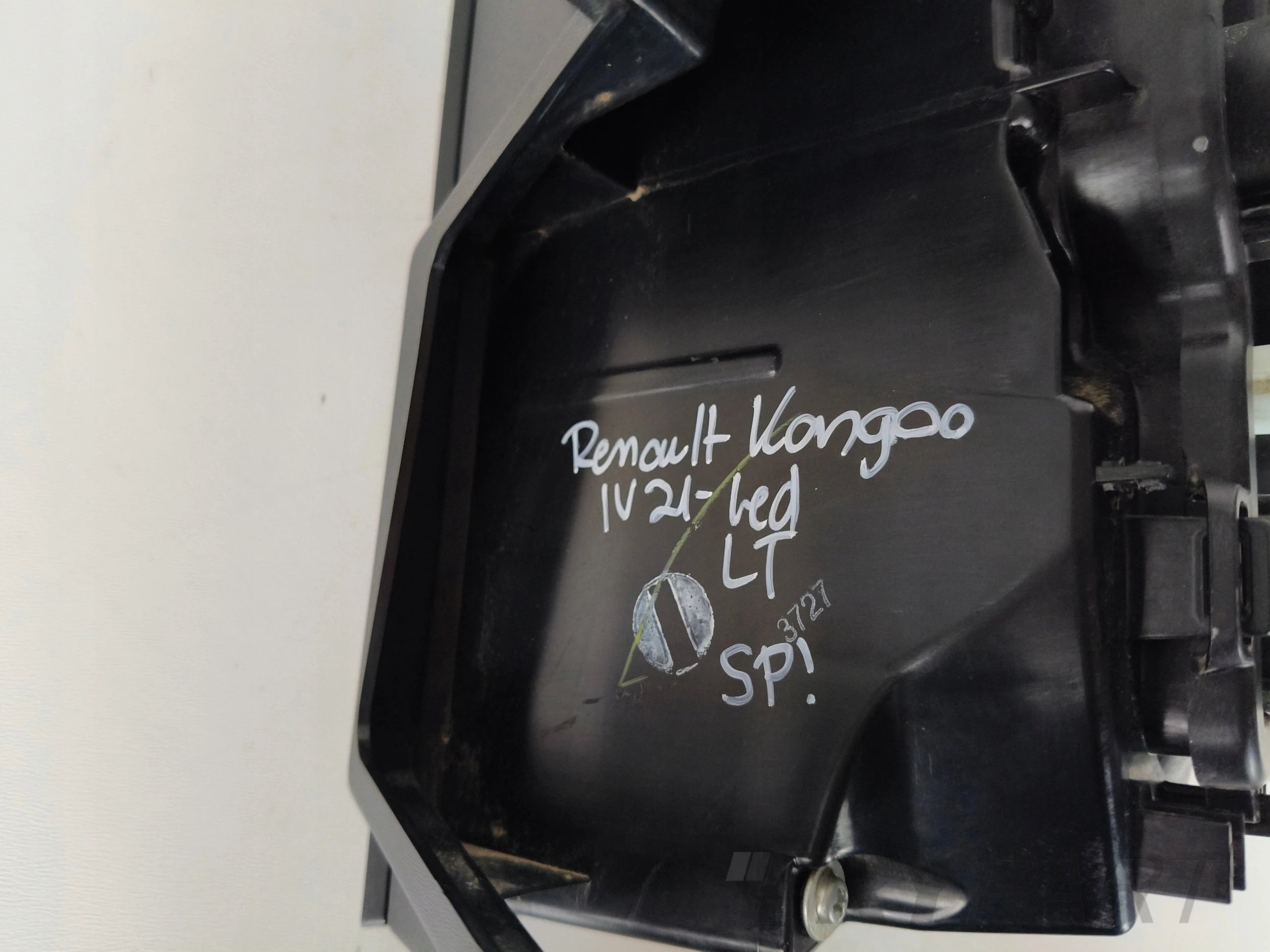 LEFT REAR LIGHT RENAULT KANGOO IV 21- LED