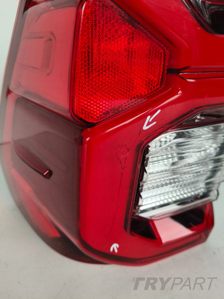 LEFT REAR TAIL LIGHT TOYOTA HILUX VIII 20- LED