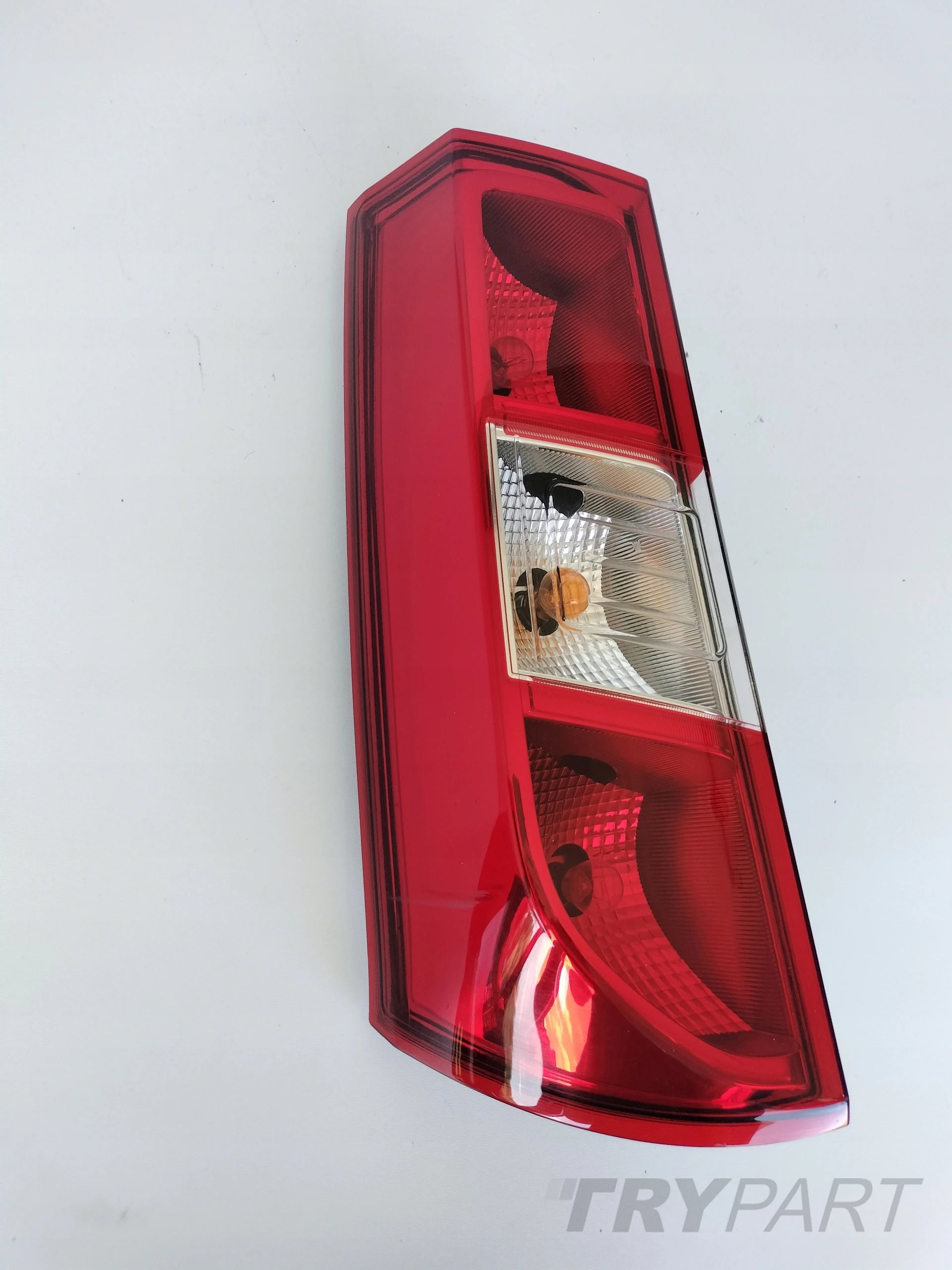 LEFT TAIL LIGHT DACIA DOKKER 12-
