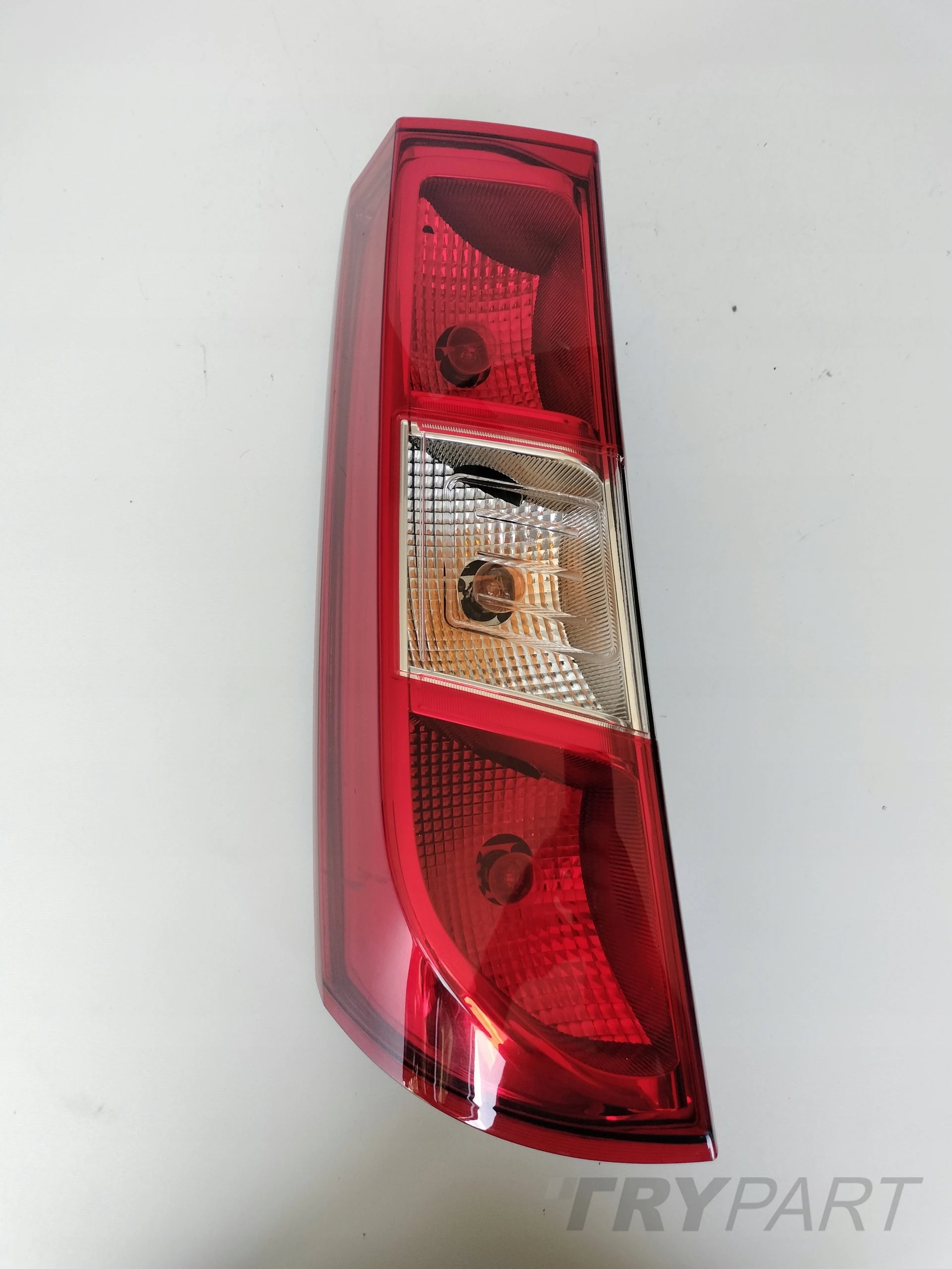 LEFT TAIL LIGHT DACIA DOKKER 12-