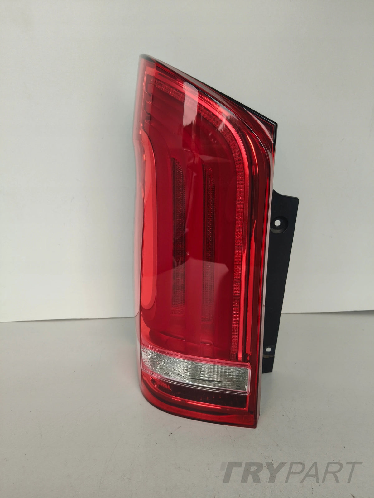 LEFT TAIL LIGHT MERCEDES VITO V-CLASS W447 14- LED