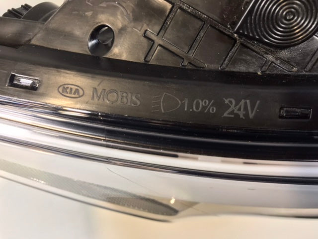 Kia Ceed 2012-2018 Front Headlight Right side 92102A2220, R009B221HL7