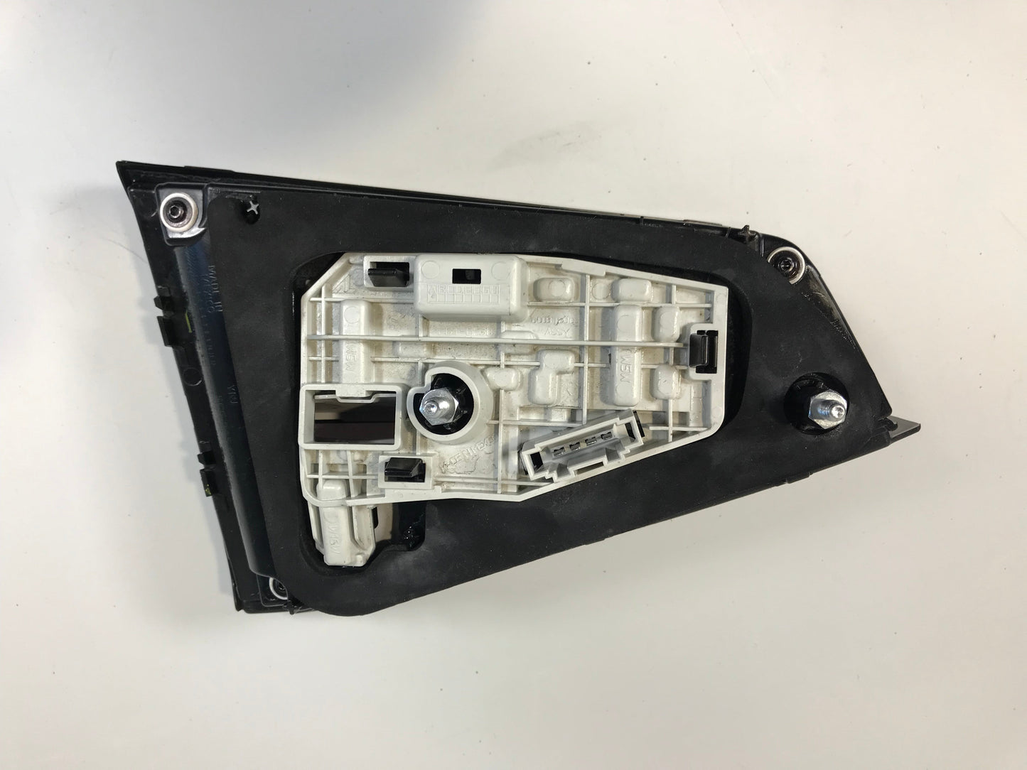 Volkswagen Jetta Saloon 2015-2018 Rear Tail Light, Lamp Left Side Used OEM: 5C6945094