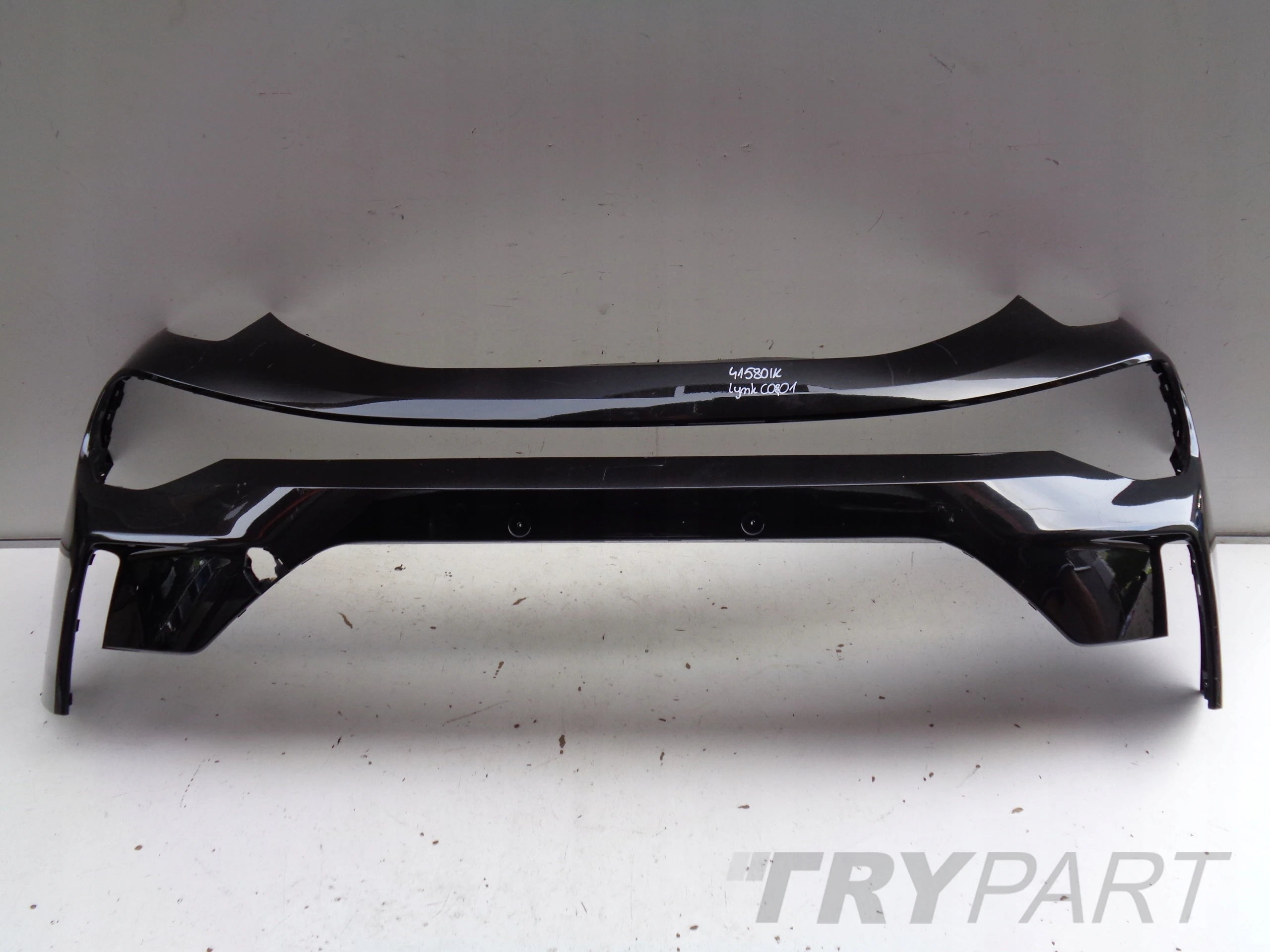 LYNK&CO 01 FRONT BUMPER NO. 41580