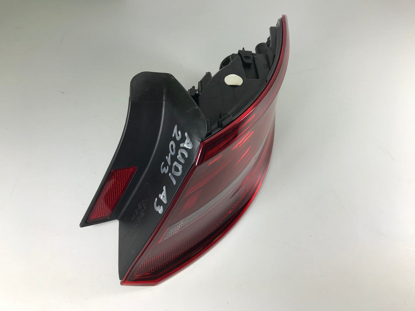 Audi A3 (8V) 2012-2016 Rear, Back lamp right side on quarter panel 8V4945096, 0018588, 81080202