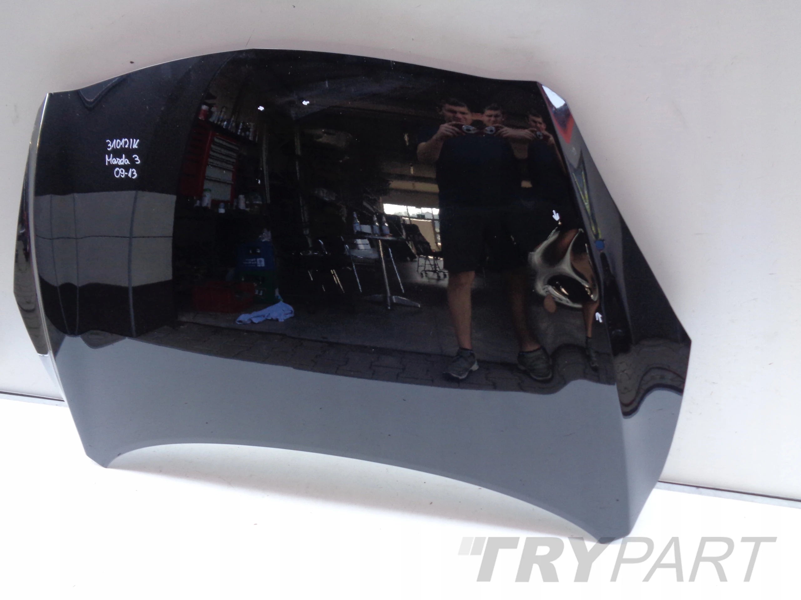 MAZDA 3 09-13 LIFT ENGINE HOOD COVER NO. 31012