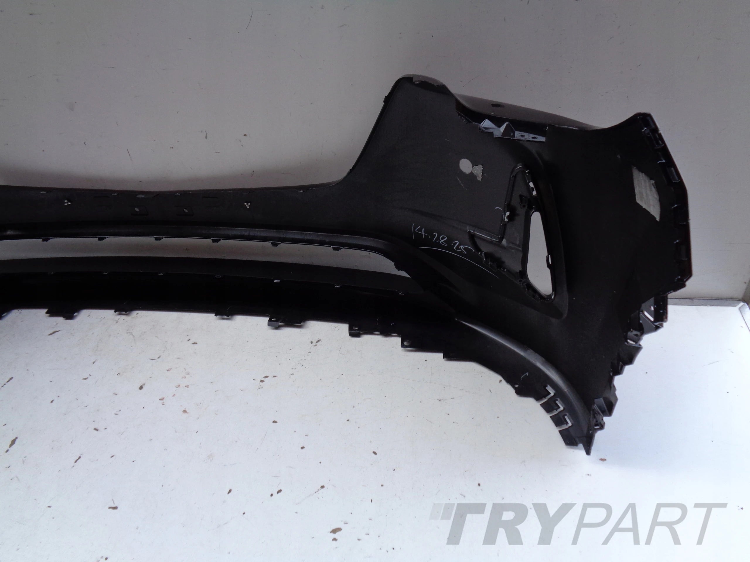 MAZDA CX60 22- FRONT BUMPER NO. 42327