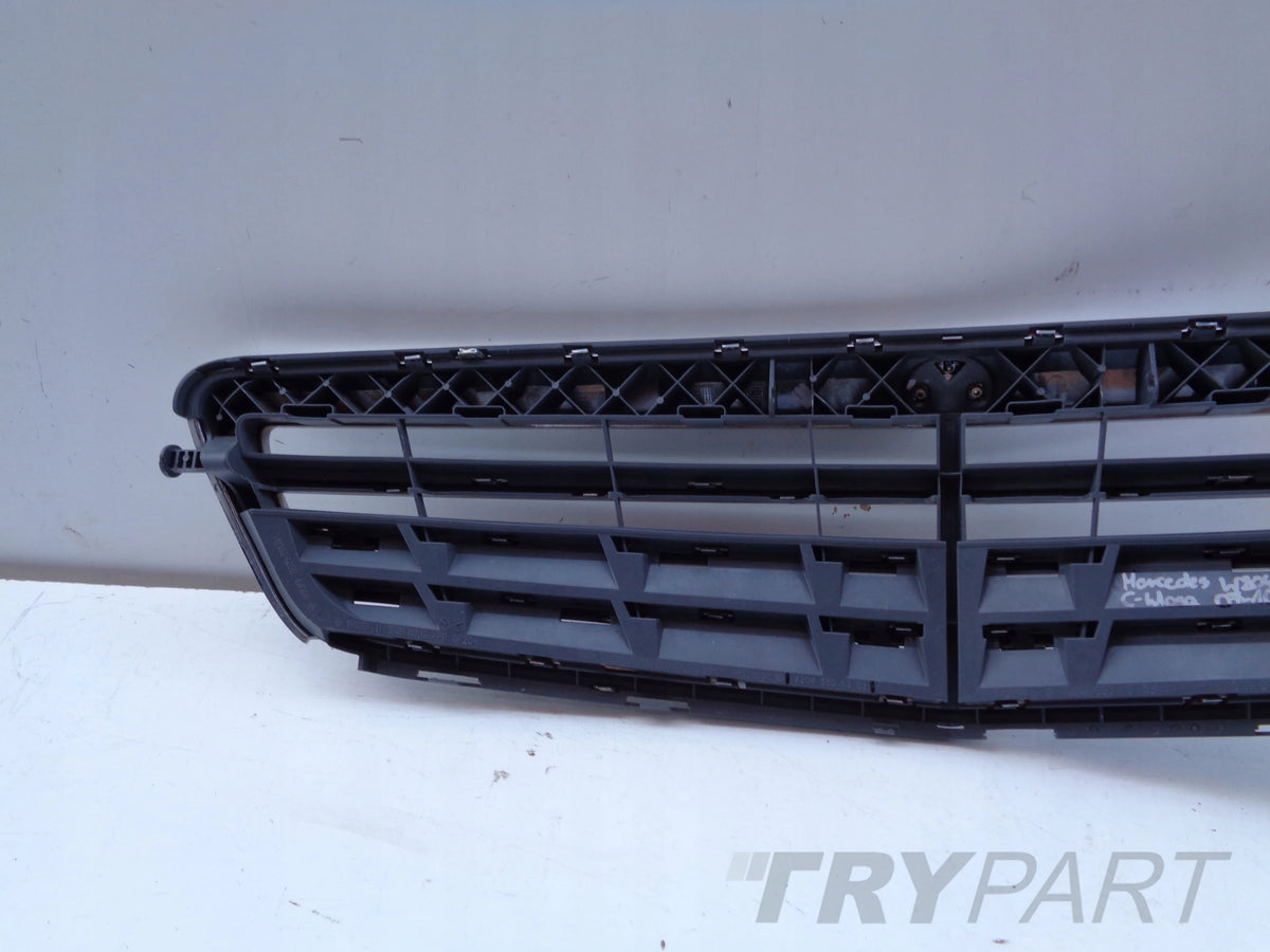 MERCEDES C-CLASS W204 07-10 GRILLE