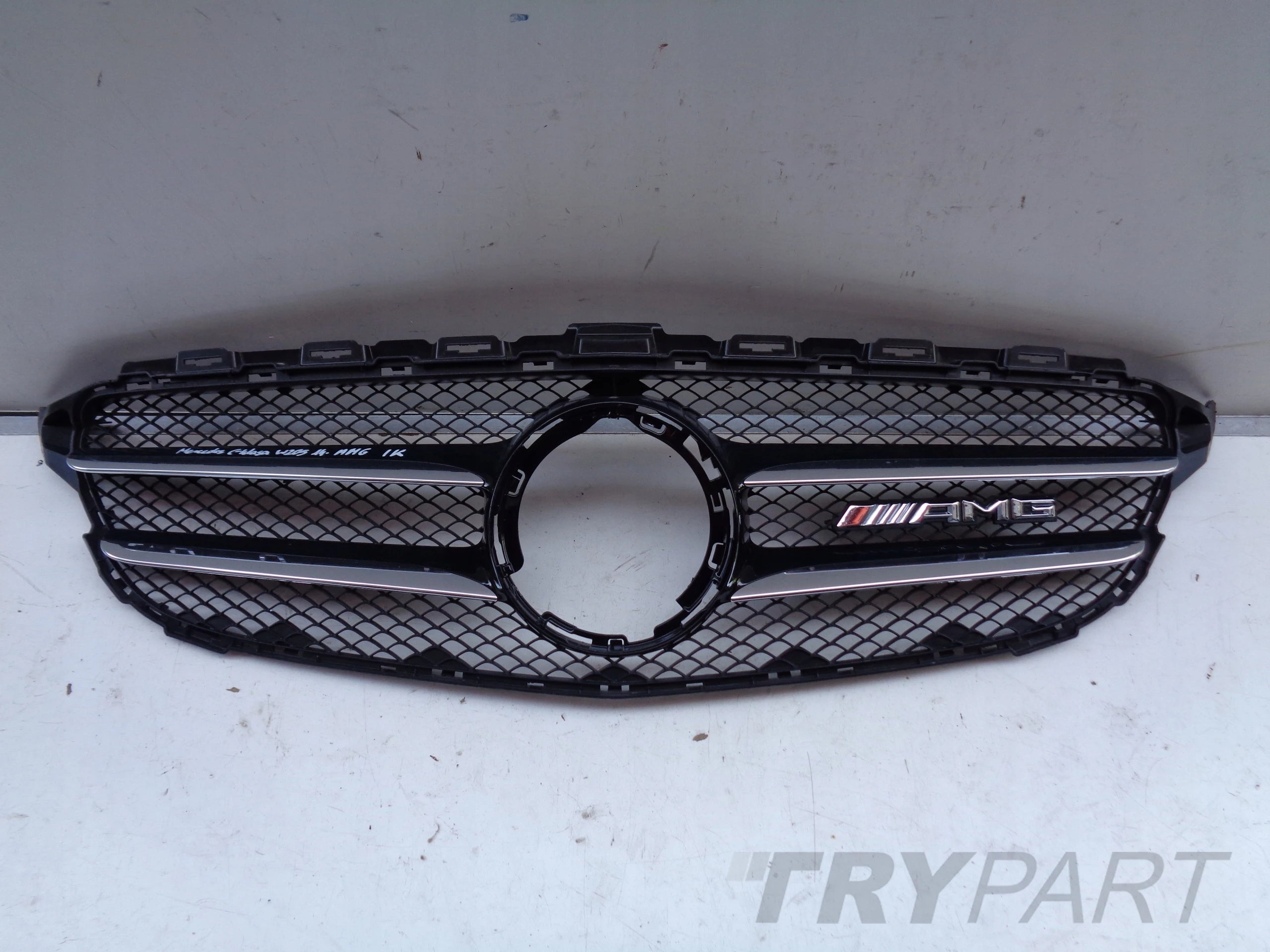 MERCEDES C-CLASS W205 14- AMG Style Grille