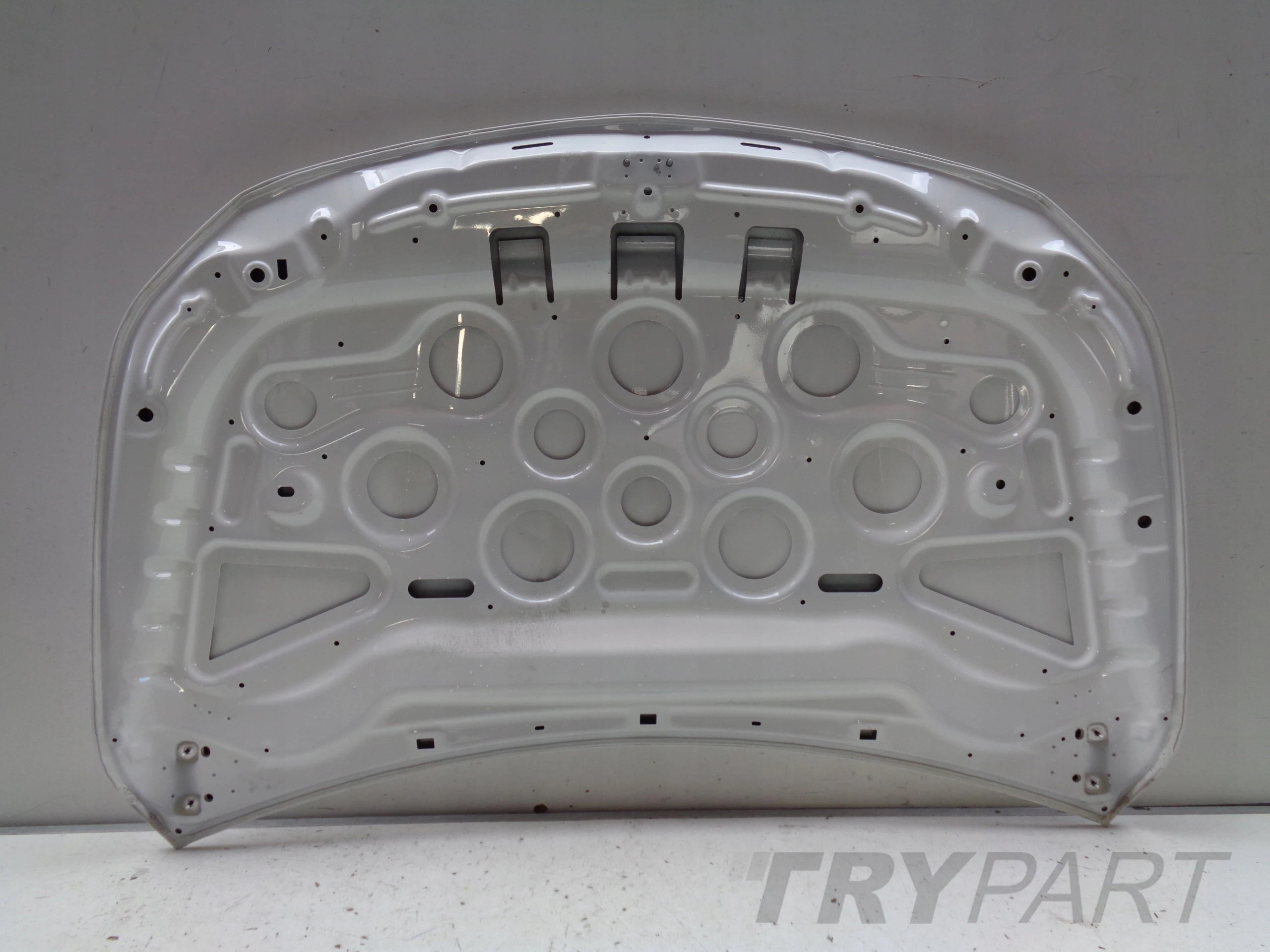 MERCEDES CLA W117 13- ENGINE HOOD COVER NO. 44039