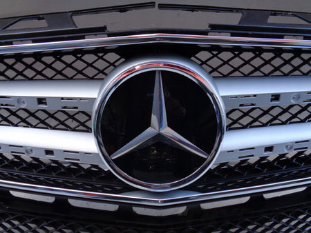 MERCEDES CLS W218 10- GRILLE FOR RADAR
