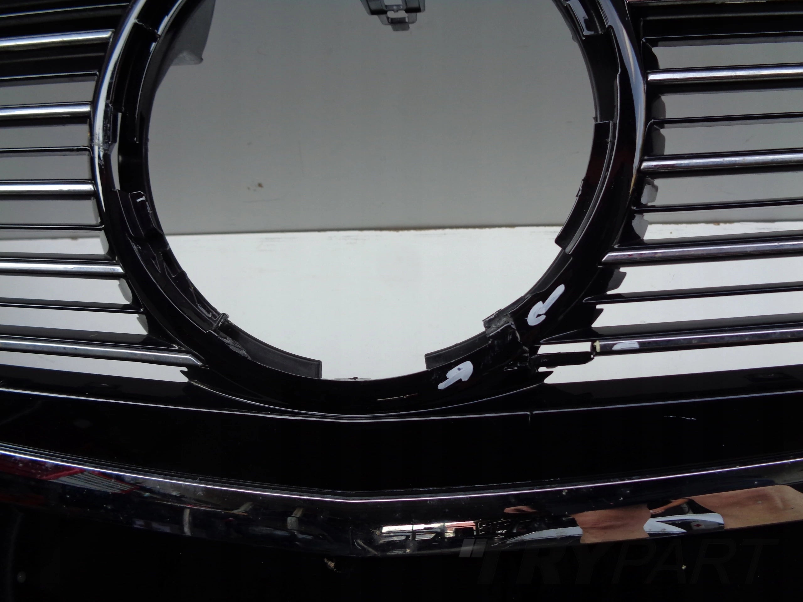 MERCEDES EQC W293 FRONT BUMPER NO. 46889