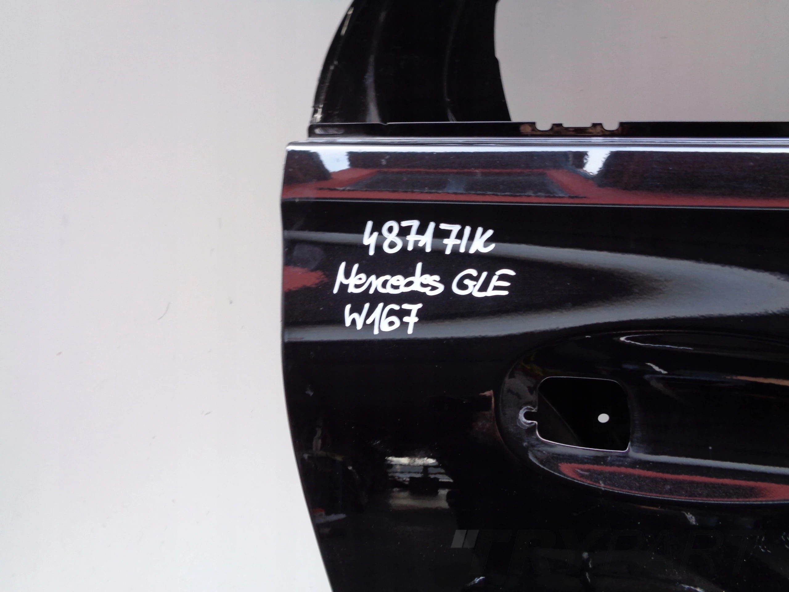 MERCEDES GLE W167 REAR RIGHT DOOR NO. 48717