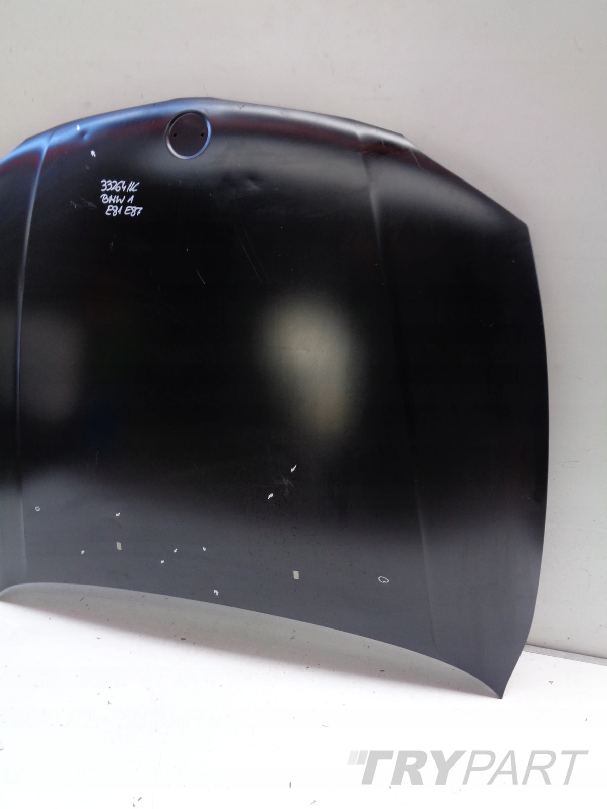 NEW BMW 1 E81 E82 E87 E88 HOOD NO. 33264