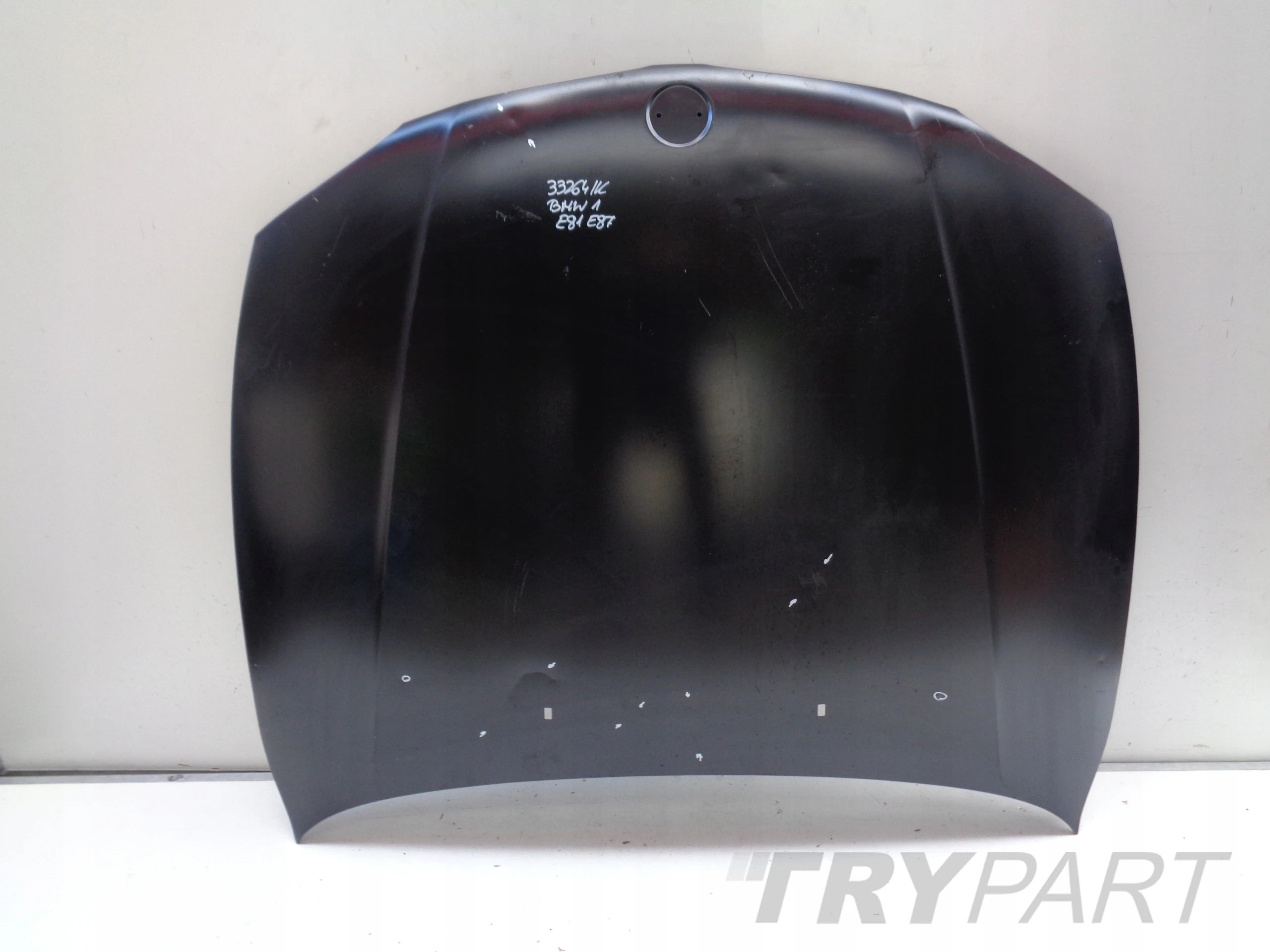 NEW BMW 1 E81 E82 E87 E88 HOOD NO. 33264